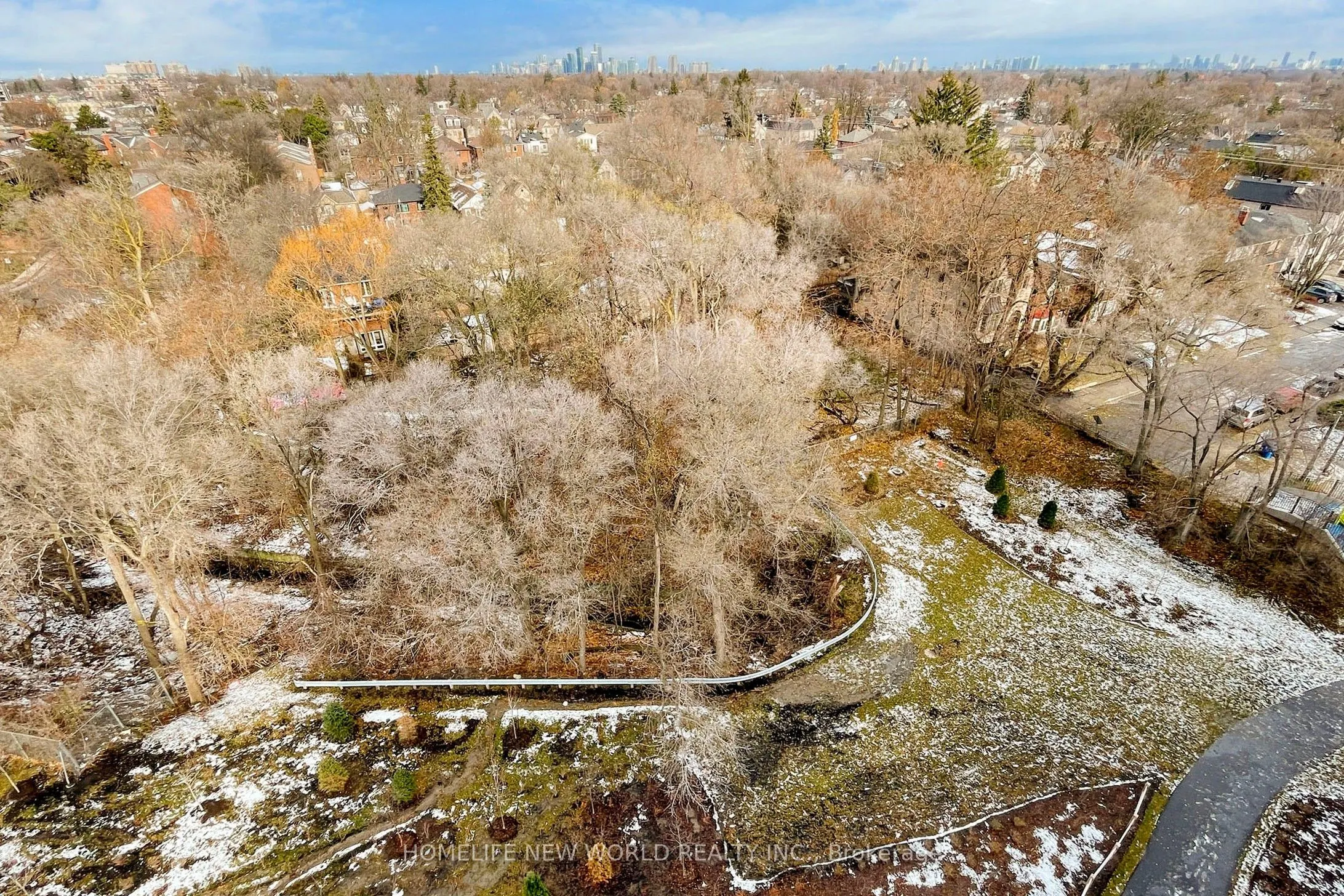 250 Lawrence Avenue W #518