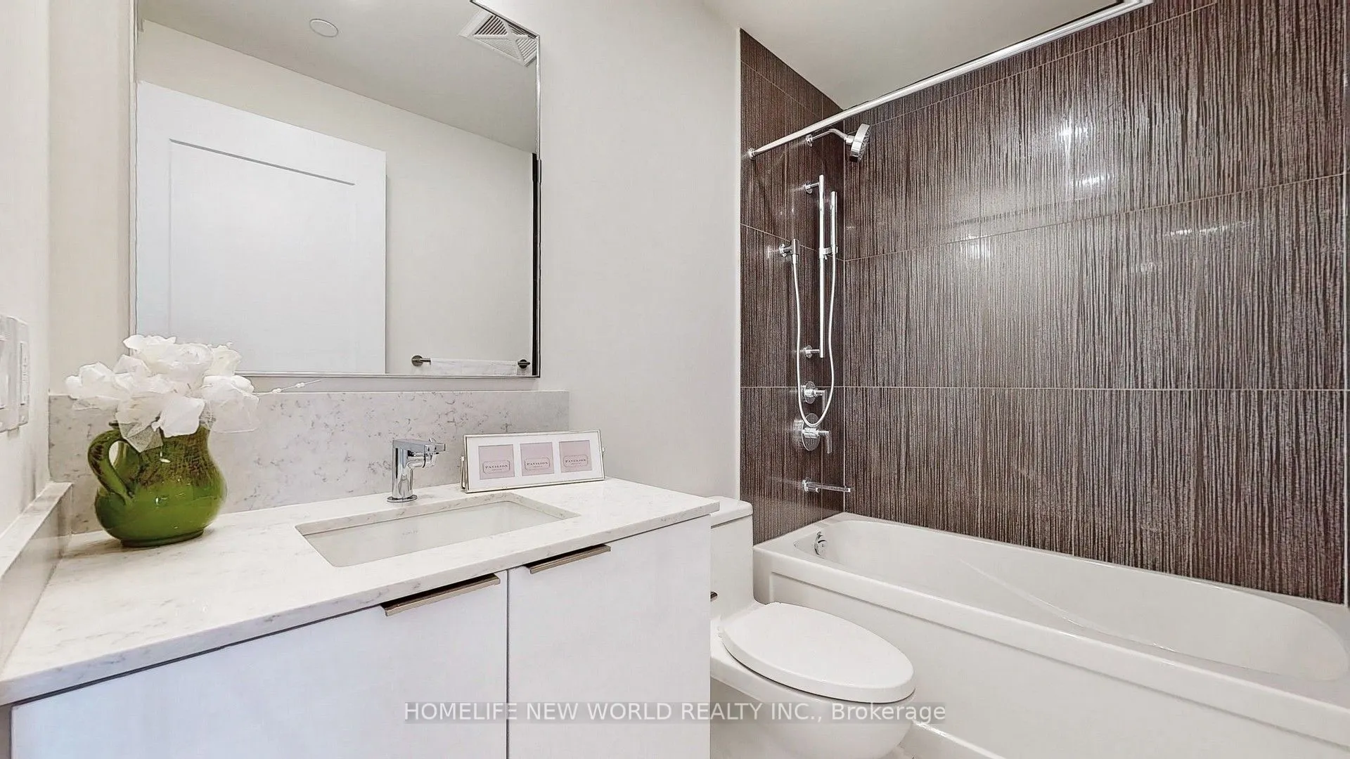 28 Freeland Street #4106