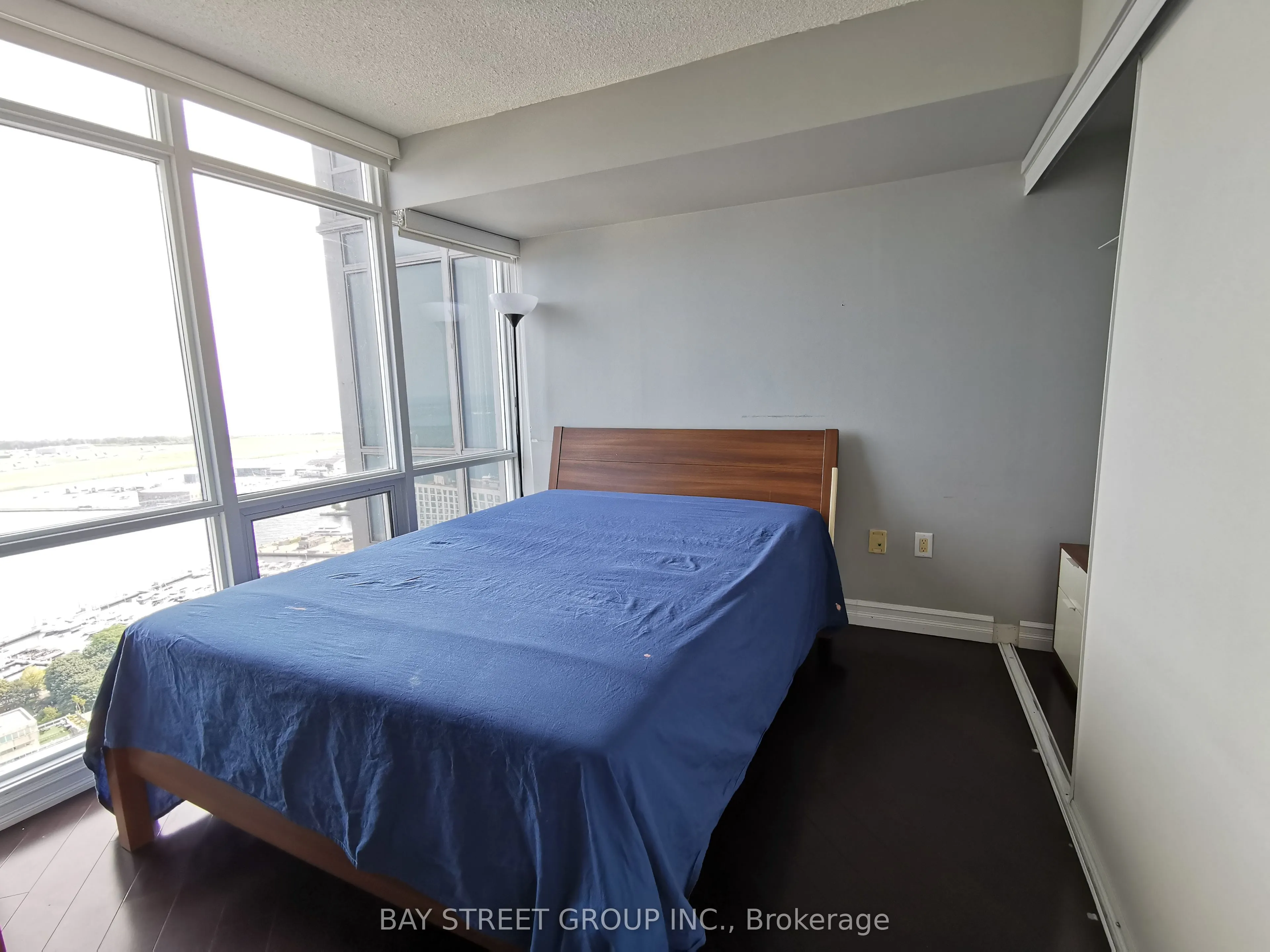11 Brunel Court #3912