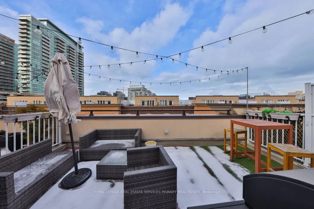 50 East Liberty Street, #1127