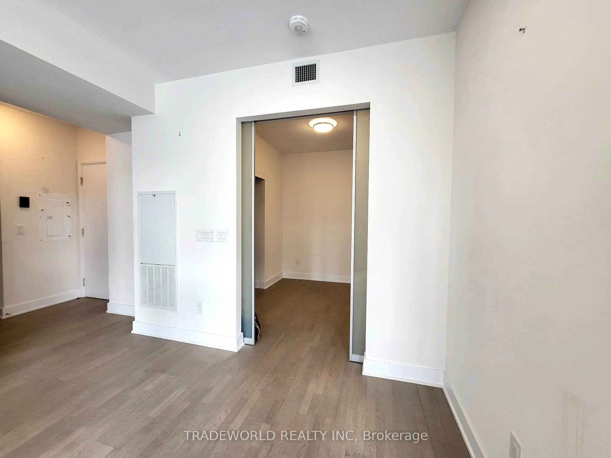 88 Cumberland Street #902