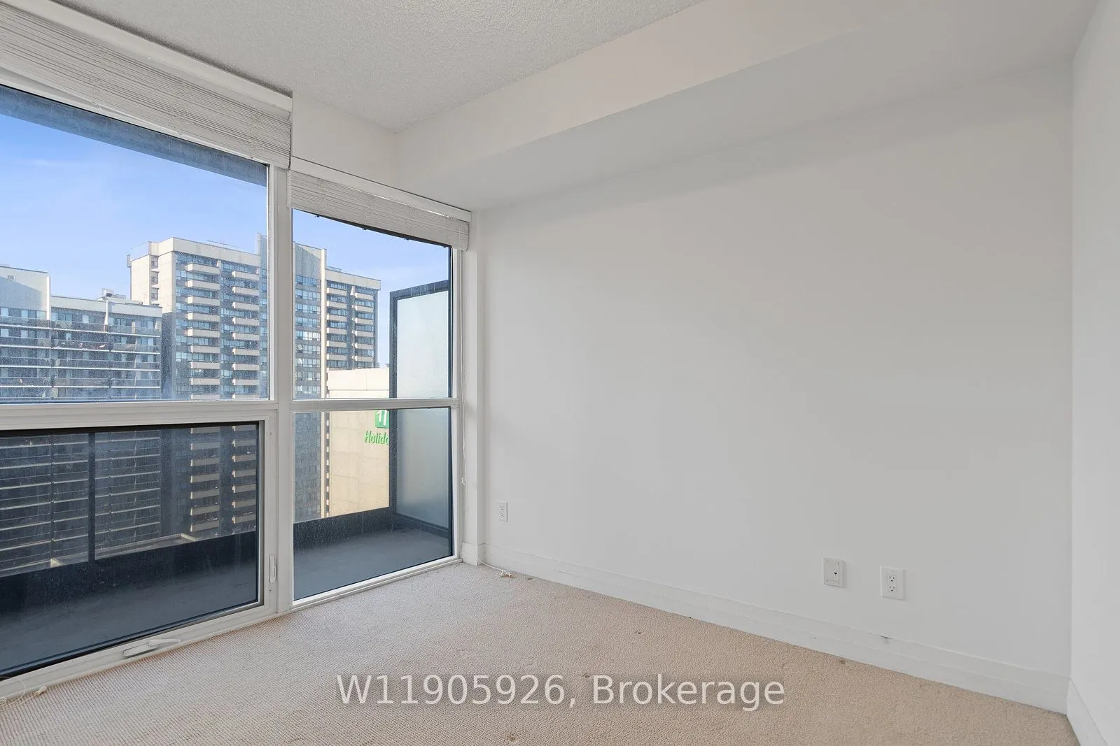 25 Carlton Street #2308