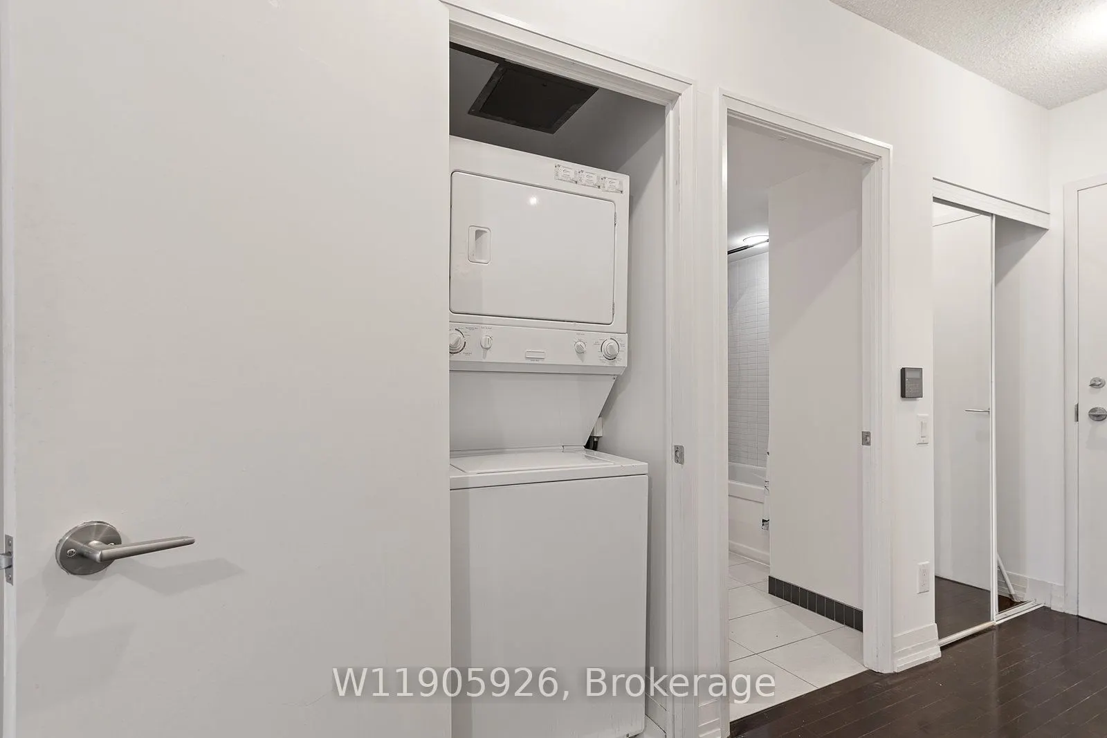 25 Carlton Street #2308