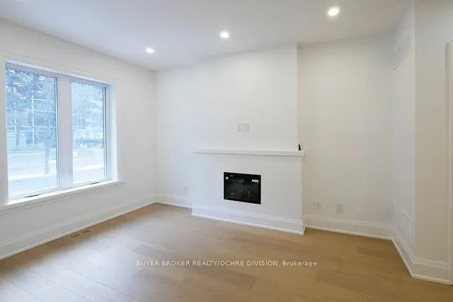 84 Asquith Avenue, #1