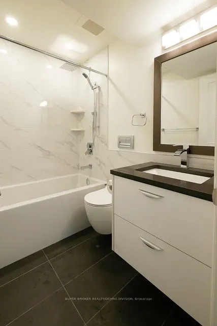 84 Asquith Avenue, #1