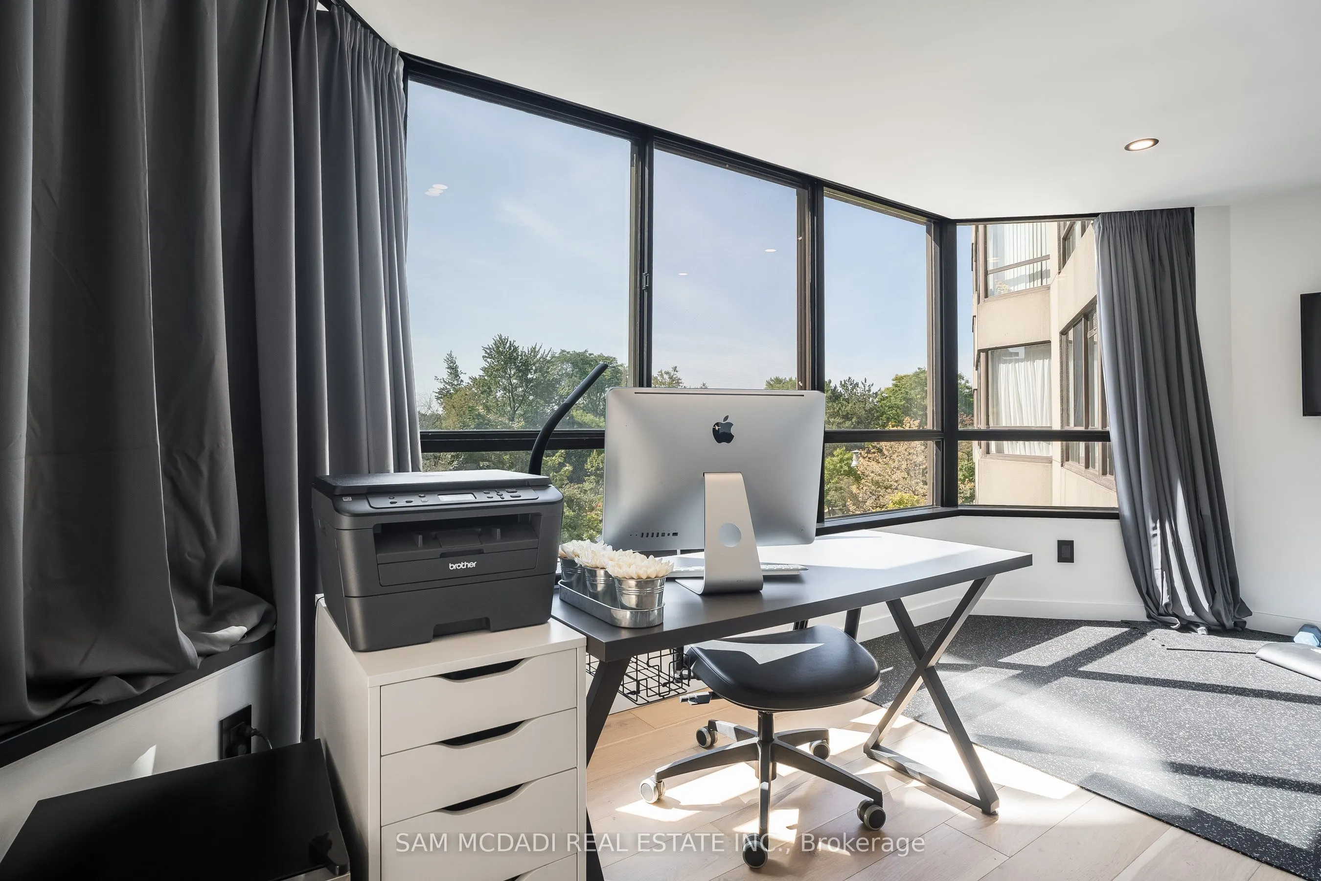 5444 Yonge Street #304