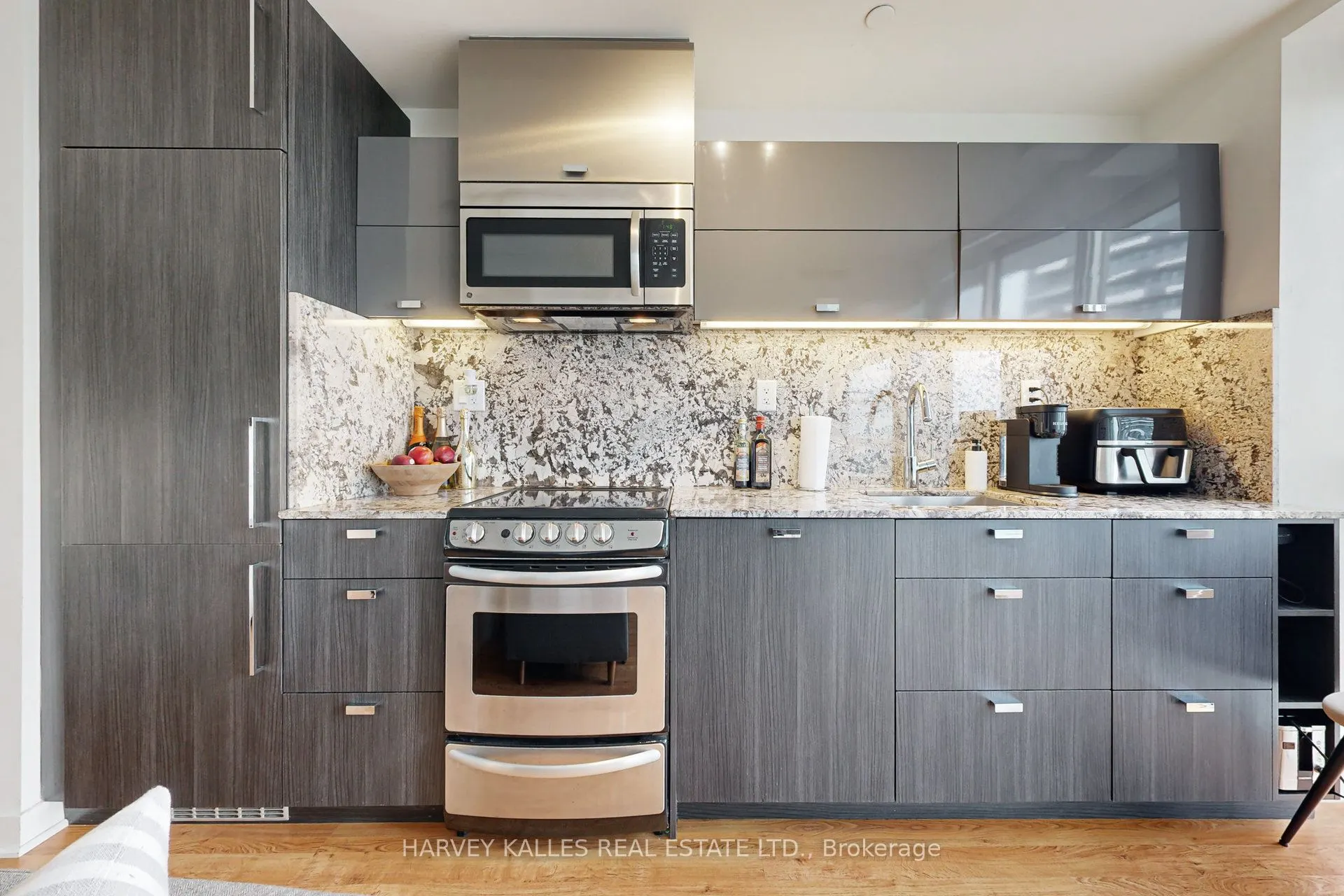 290 Adelaide Street W, #2912