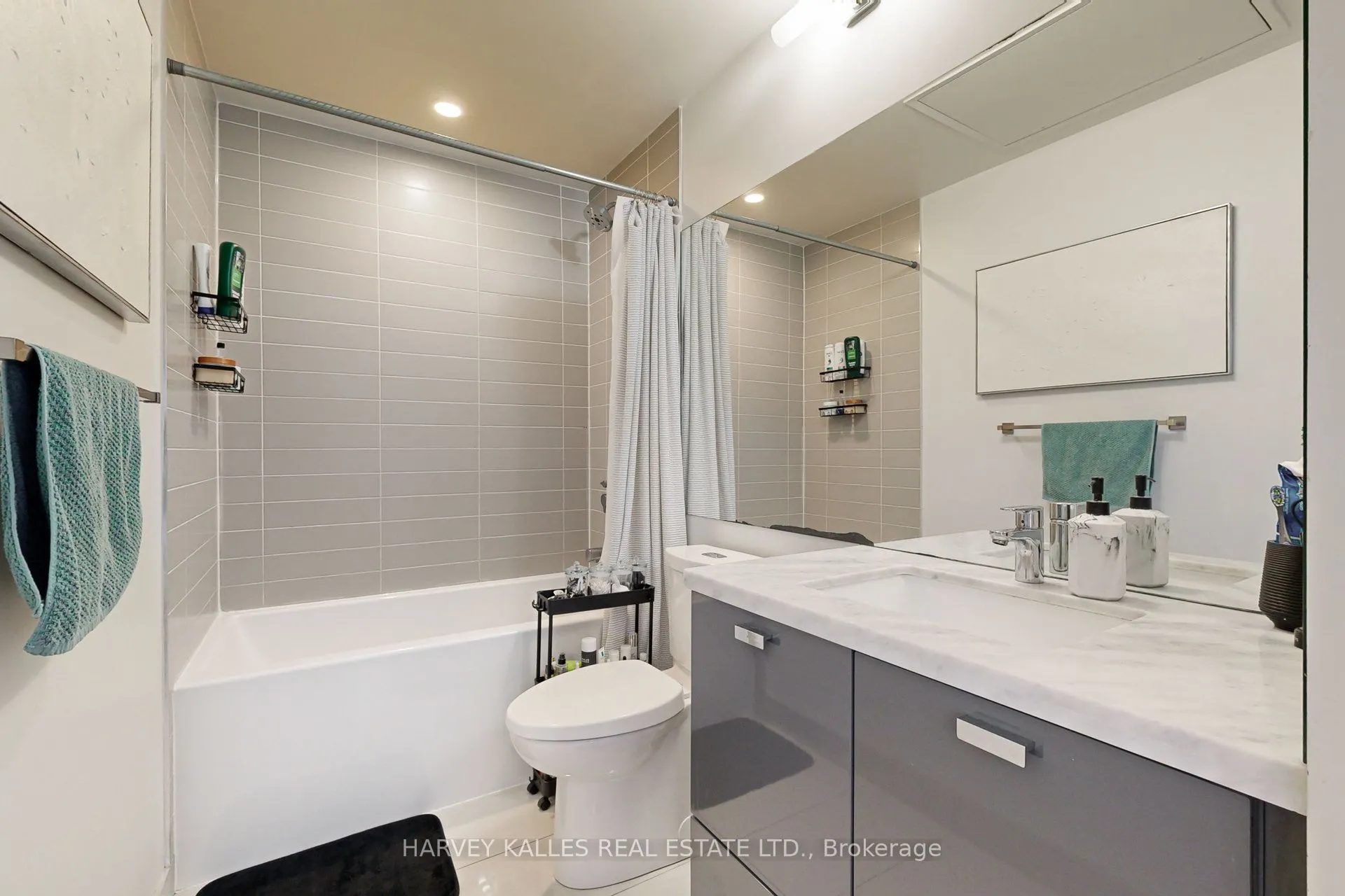 290 Adelaide Street W, #2912