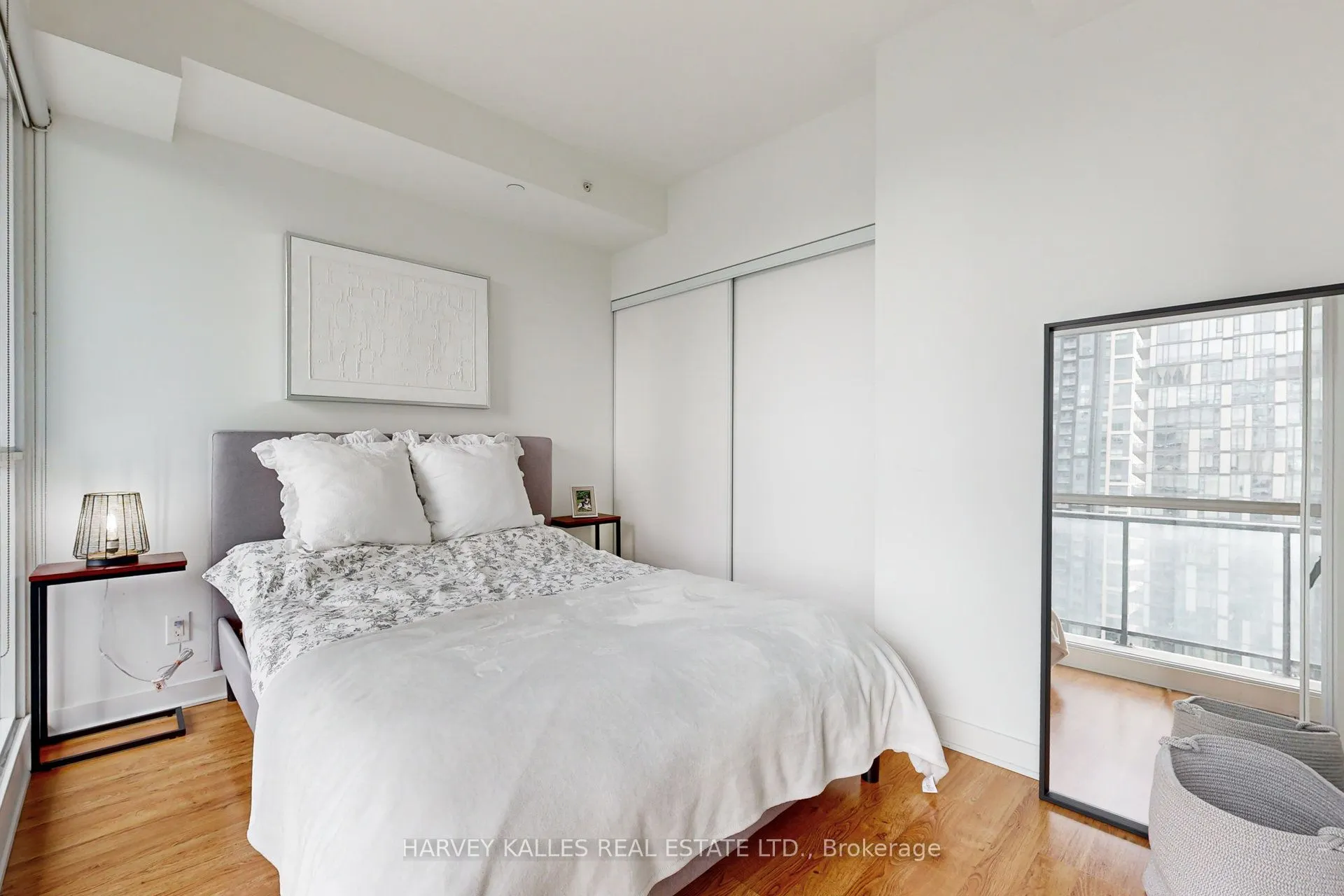 290 Adelaide Street W, #2912