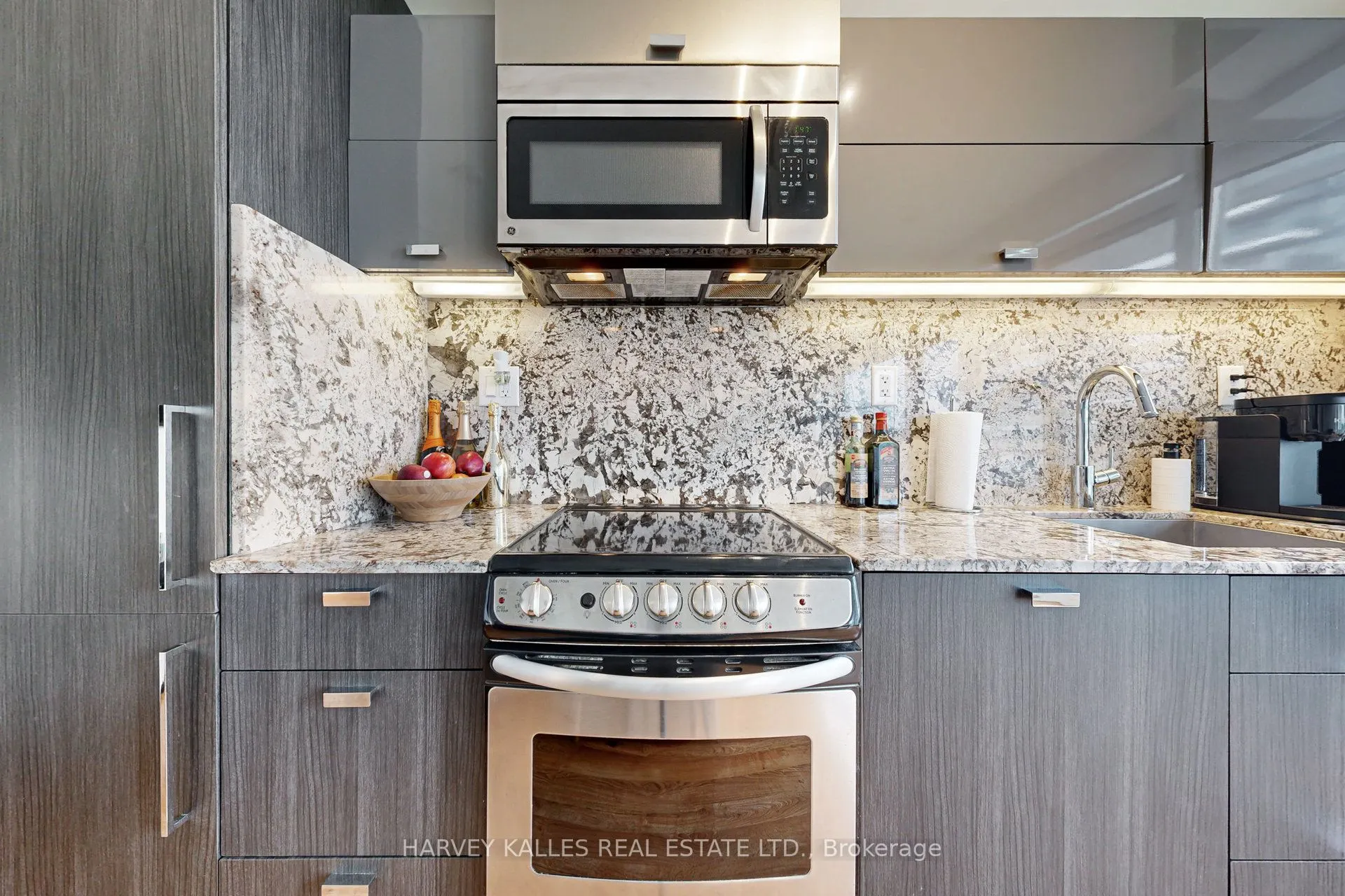 290 Adelaide Street W, #2912