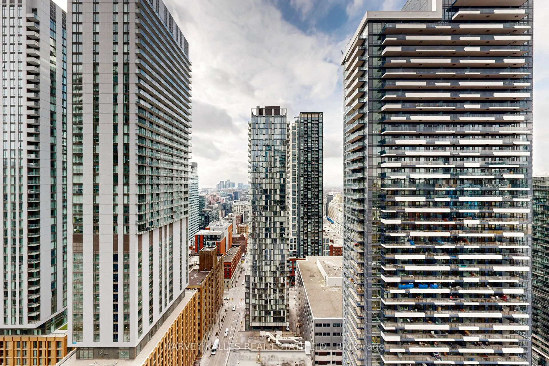 290 Adelaide Street W, #2912