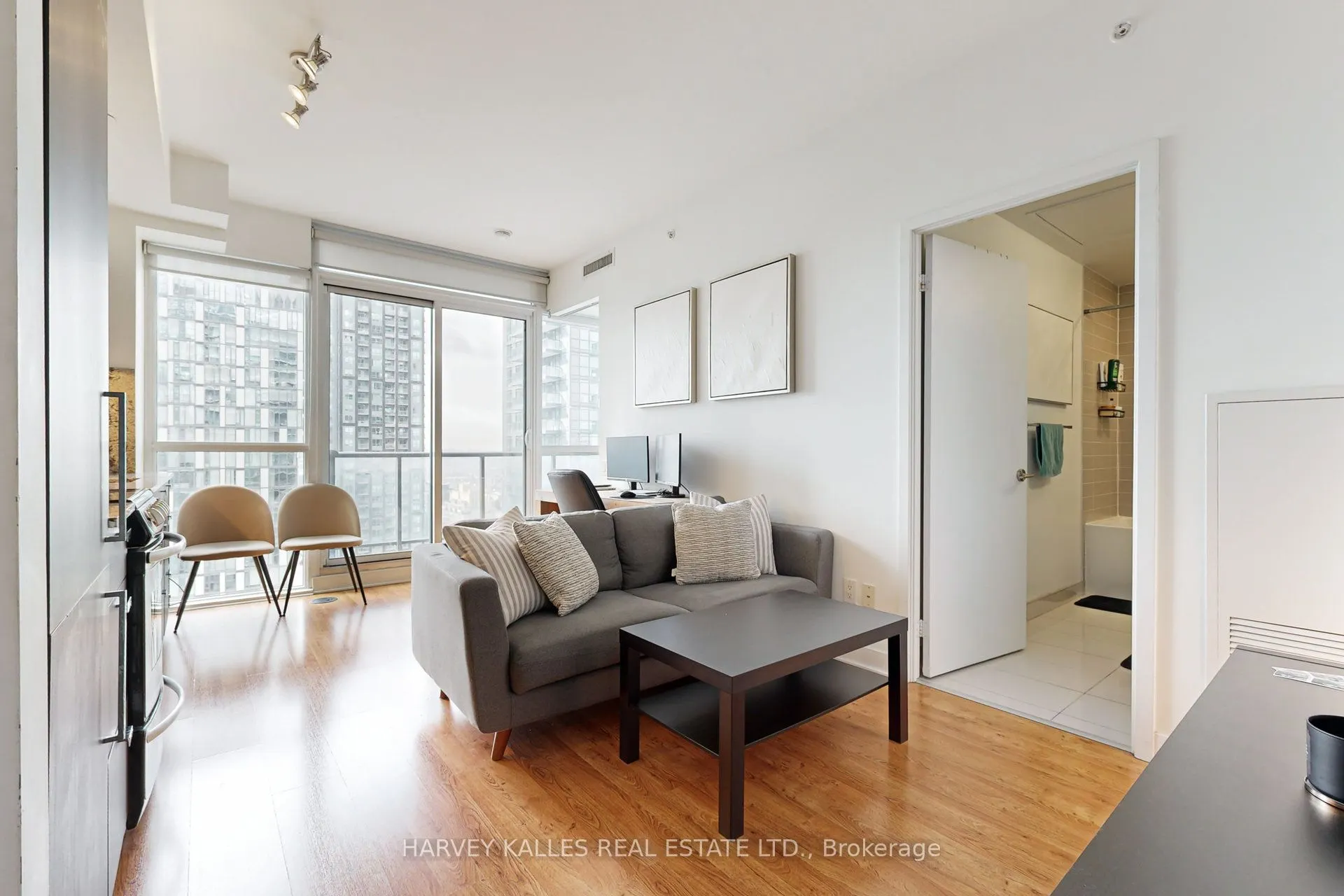 290 Adelaide Street W, #2912