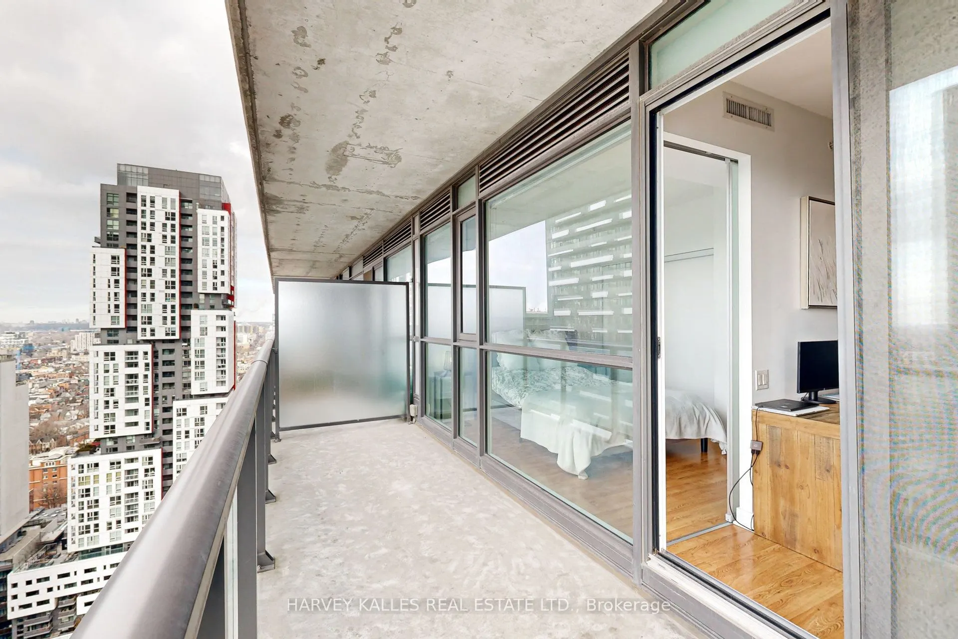 290 Adelaide Street W, #2912