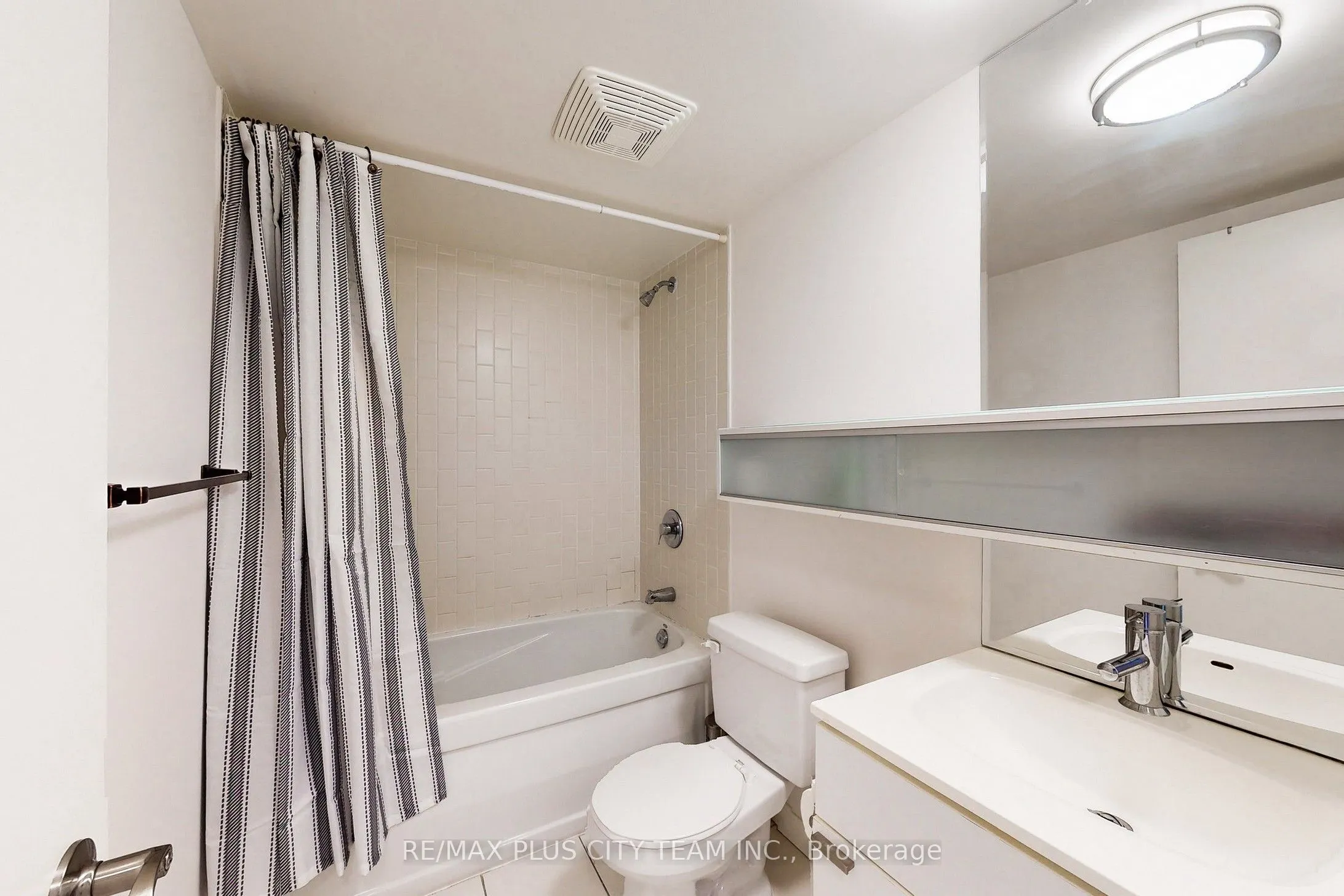 111 Elizabeth Street, #308