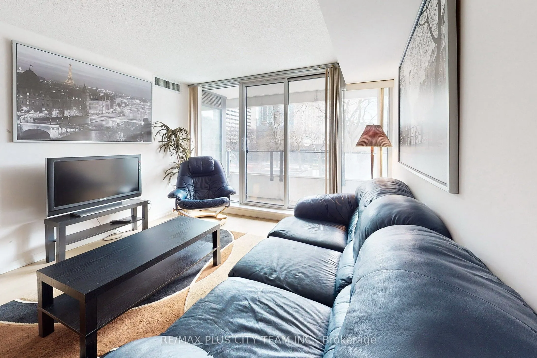 111 Elizabeth Street, #308