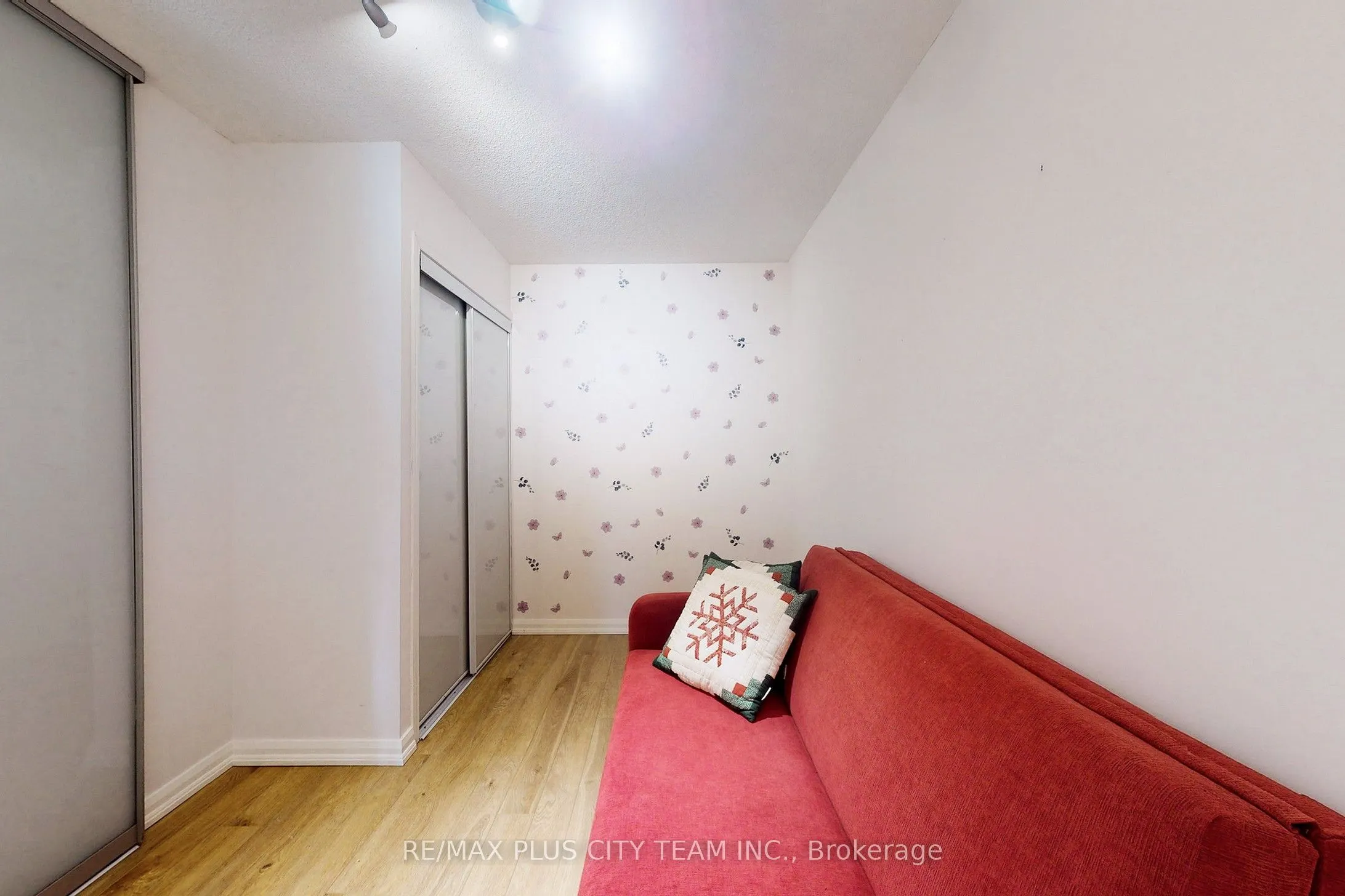 111 Elizabeth Street, #308