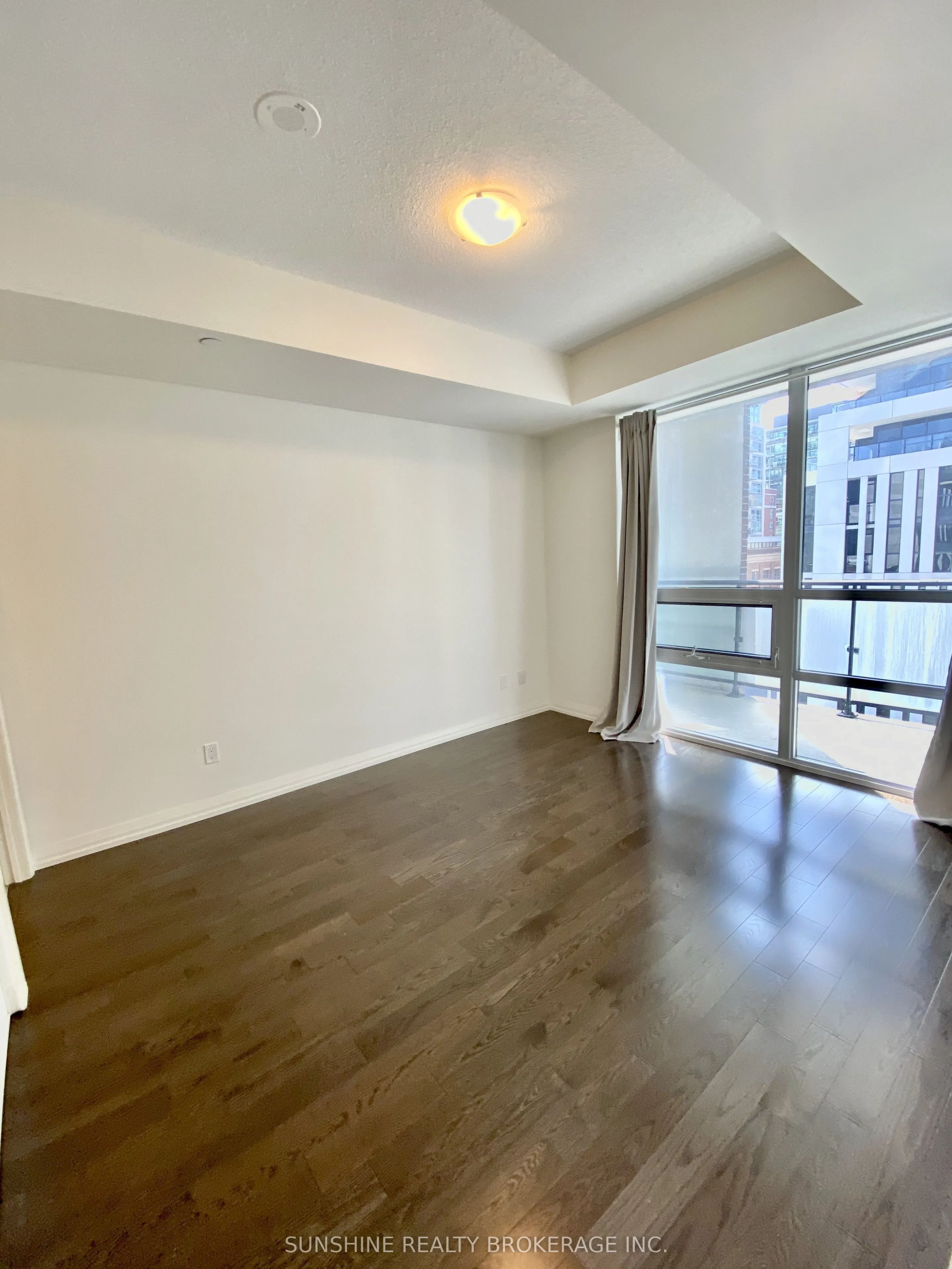 460 Adelaide Street E #518