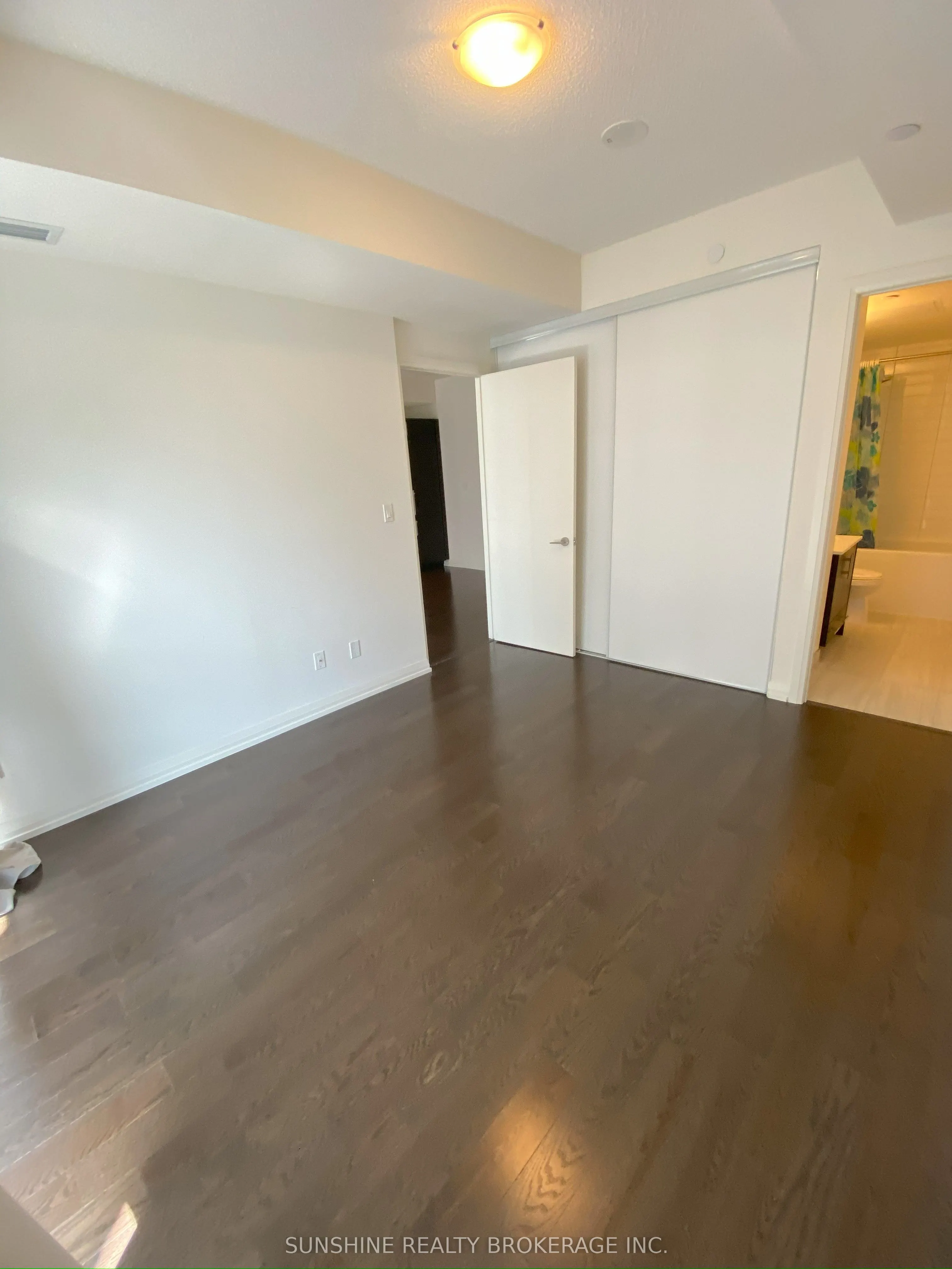 460 Adelaide Street E #518
