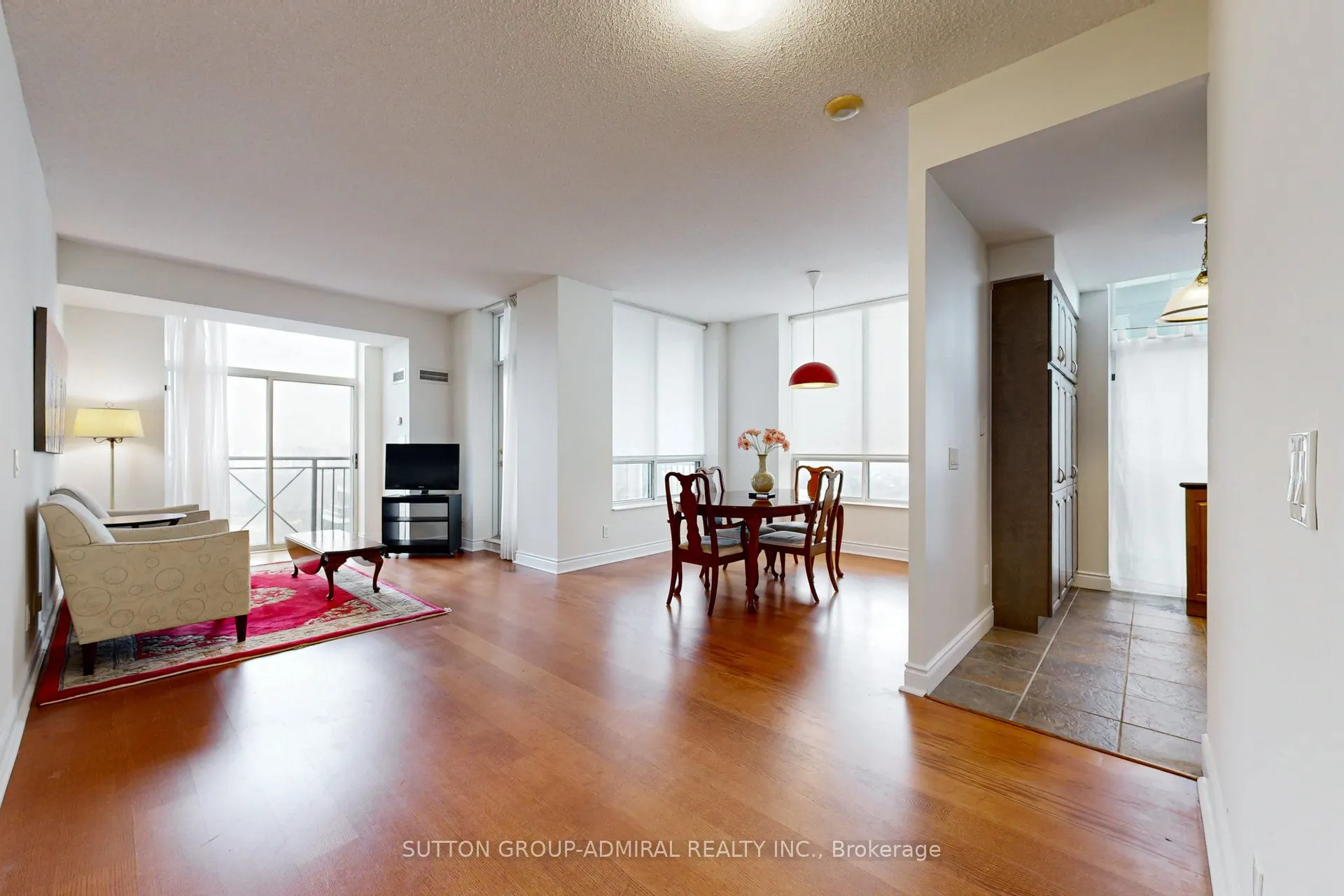 1101 Leslie Street, #1502
