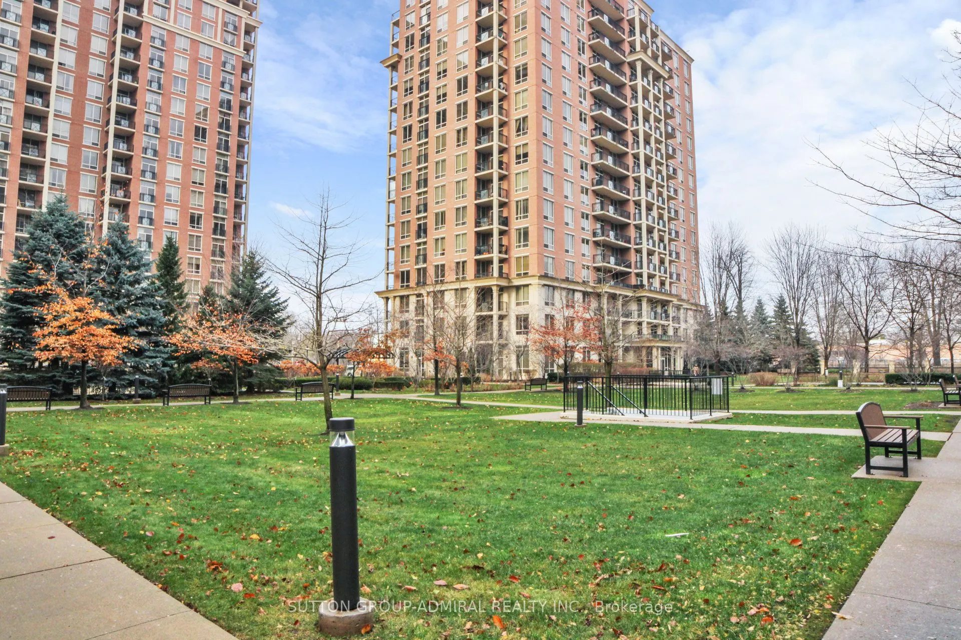 1101 Leslie Street, #1502
