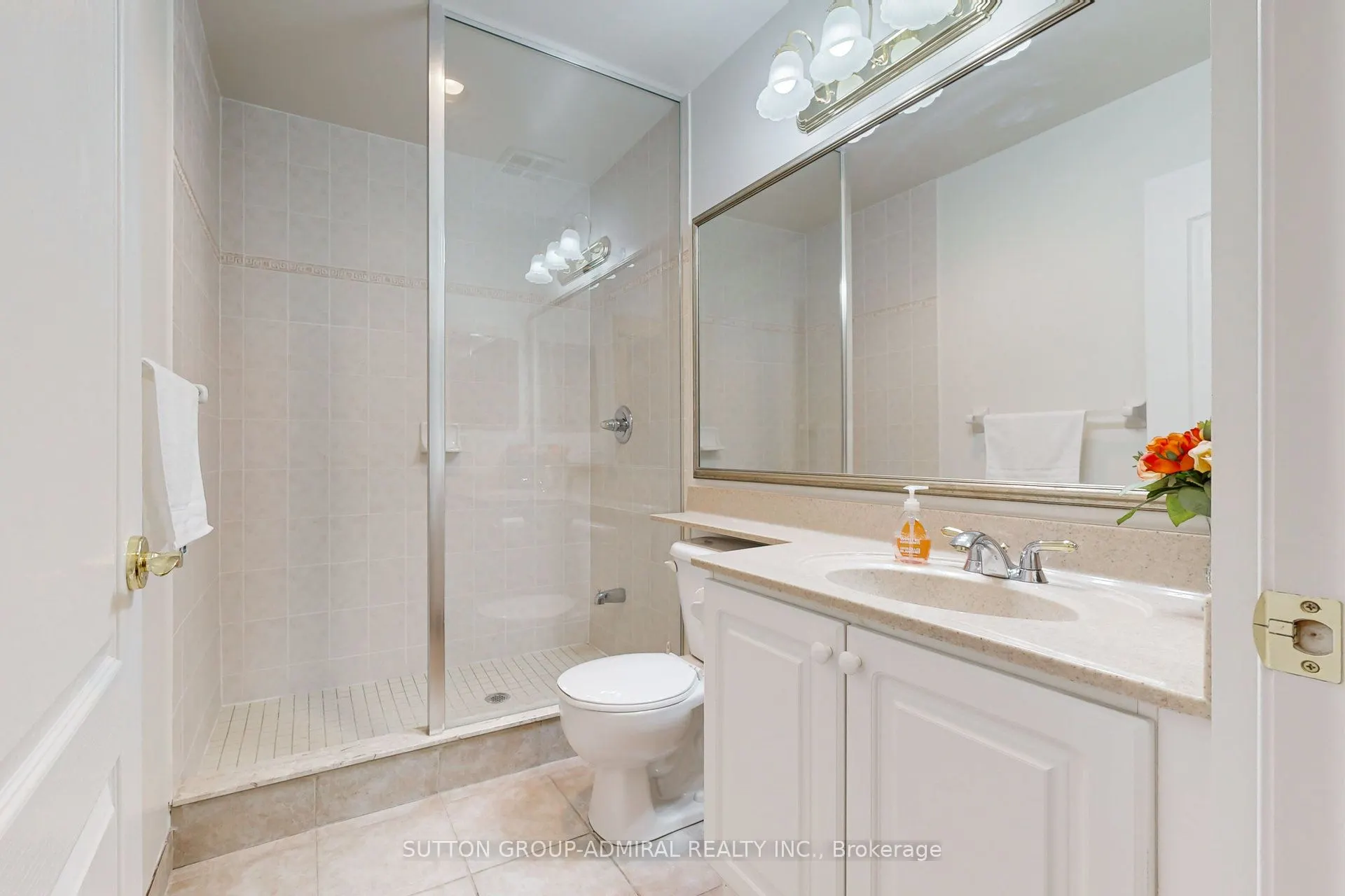 1101 Leslie Street, #1502