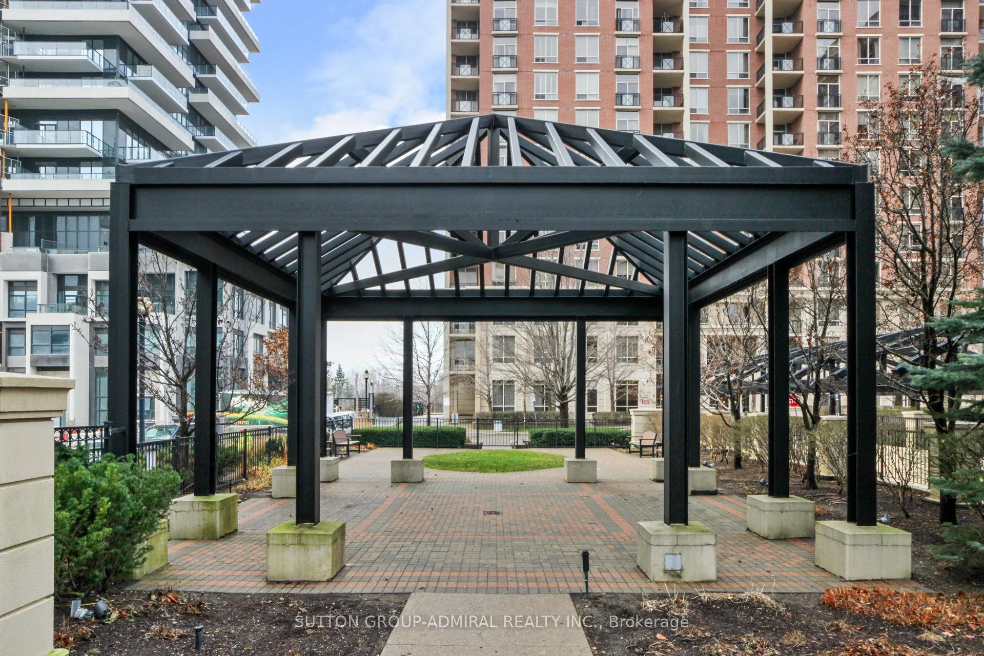 1101 Leslie Street, #1502