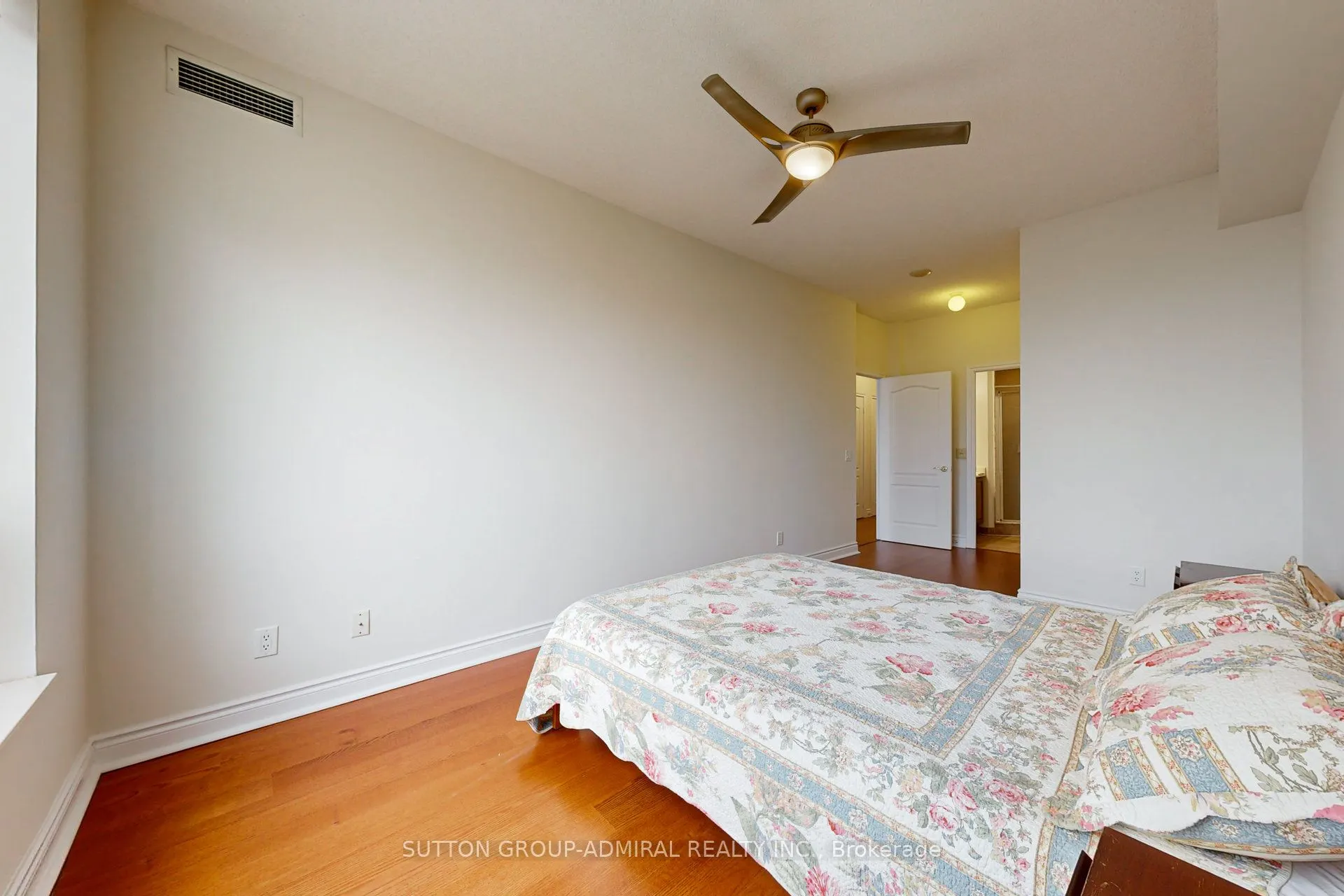1101 Leslie Street, #1502