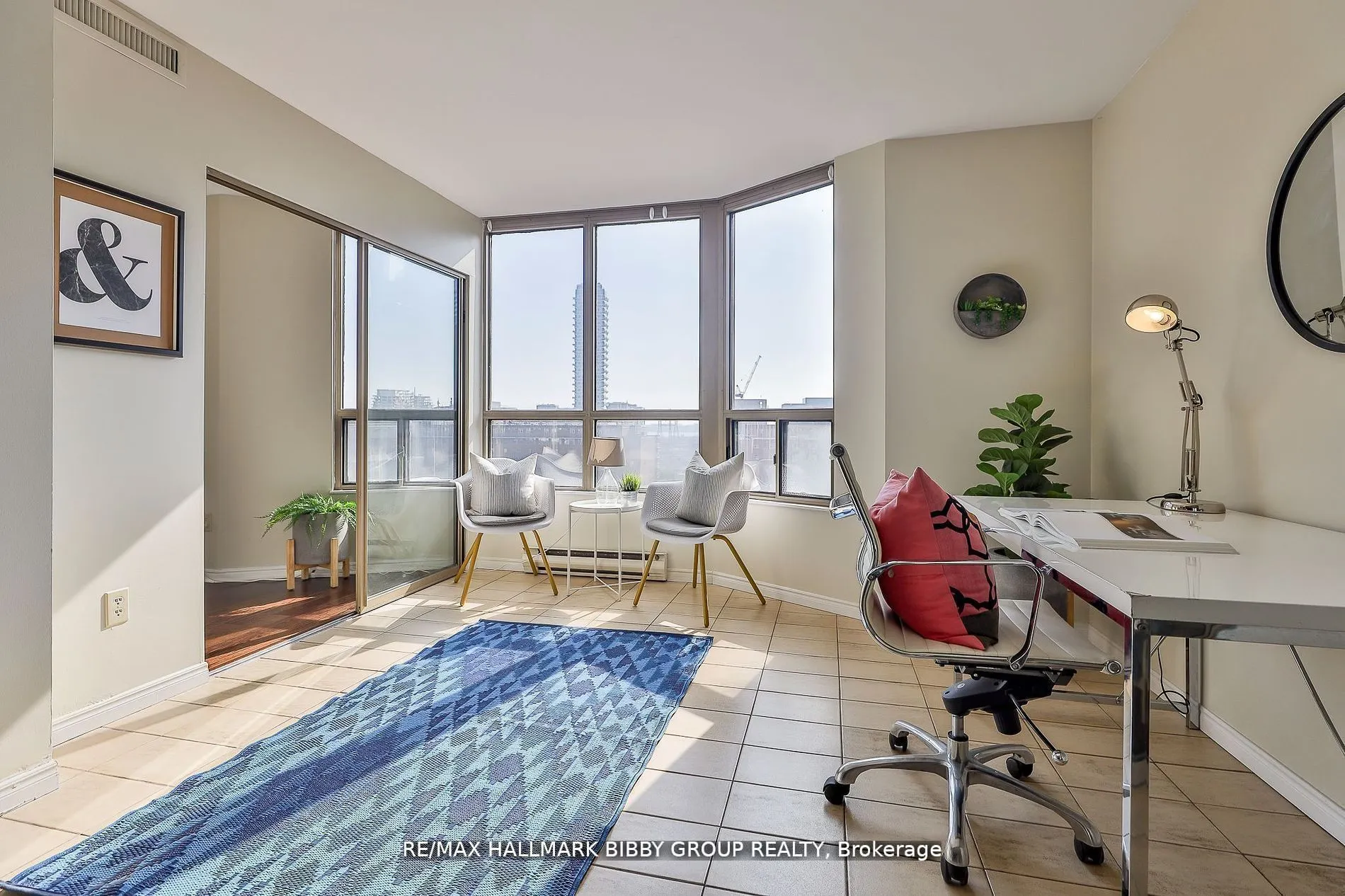 160 Frederick Street, #803