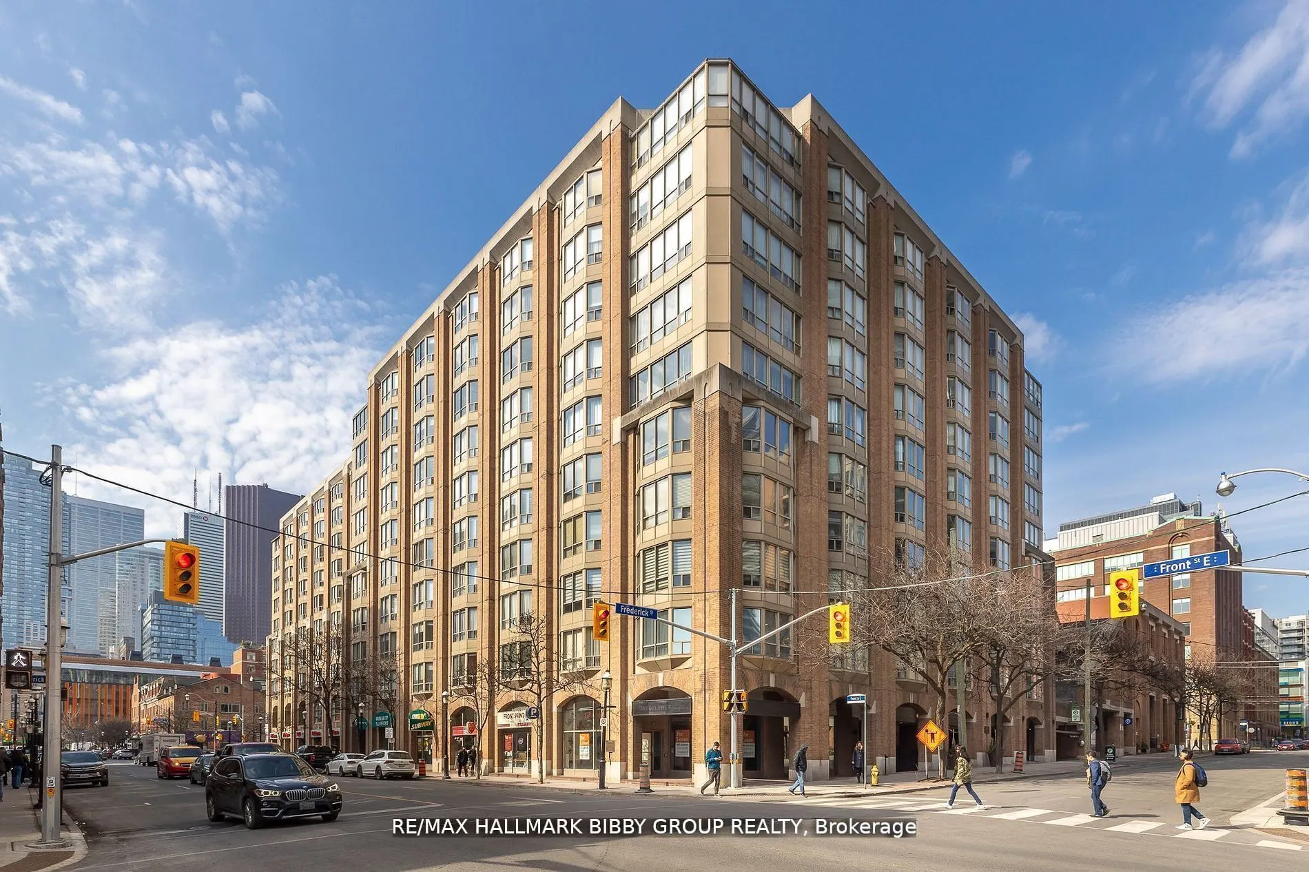 160 Frederick Street, #803