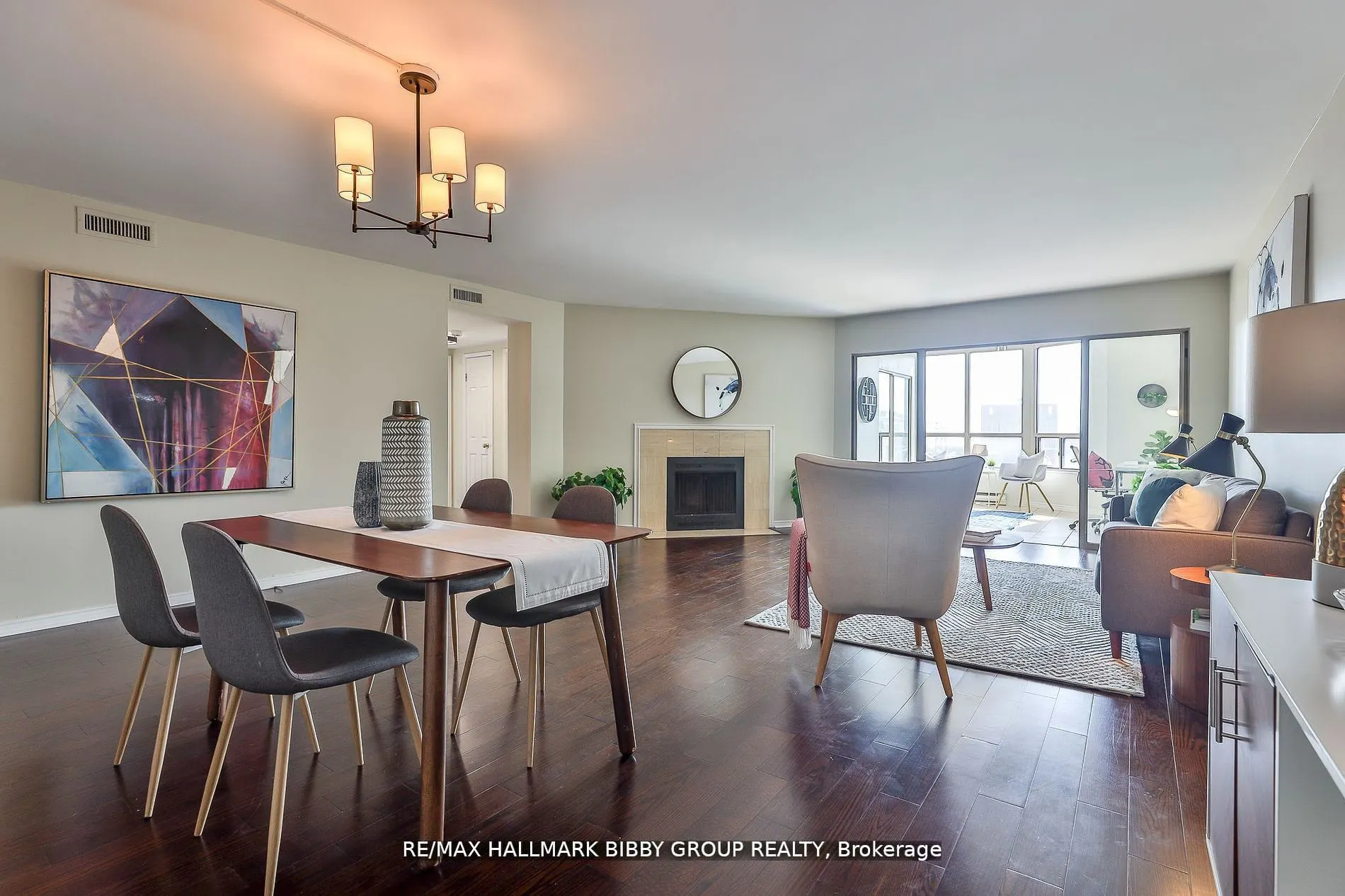 160 Frederick Street, #803