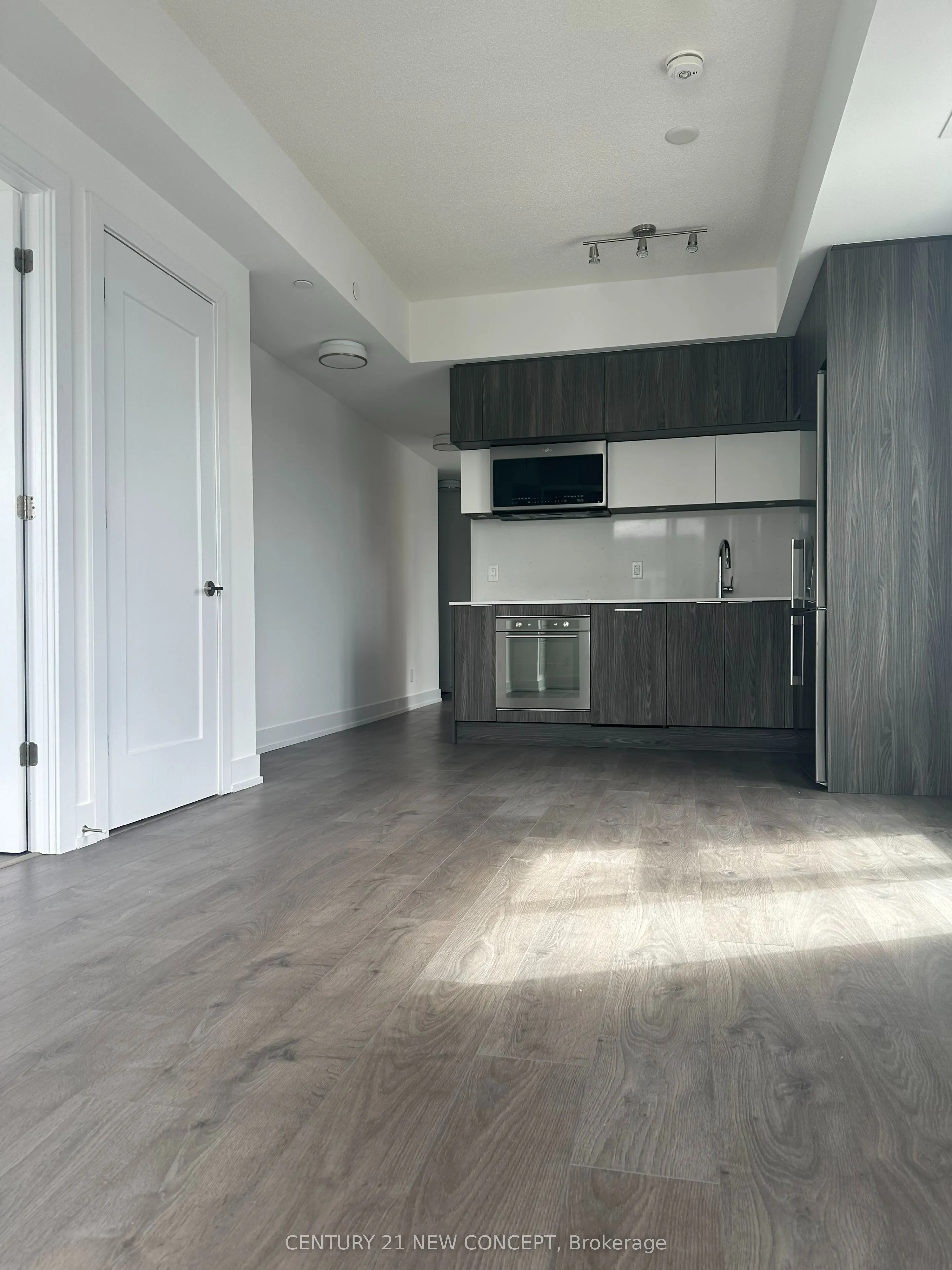 25 Adra Grado Way, #653