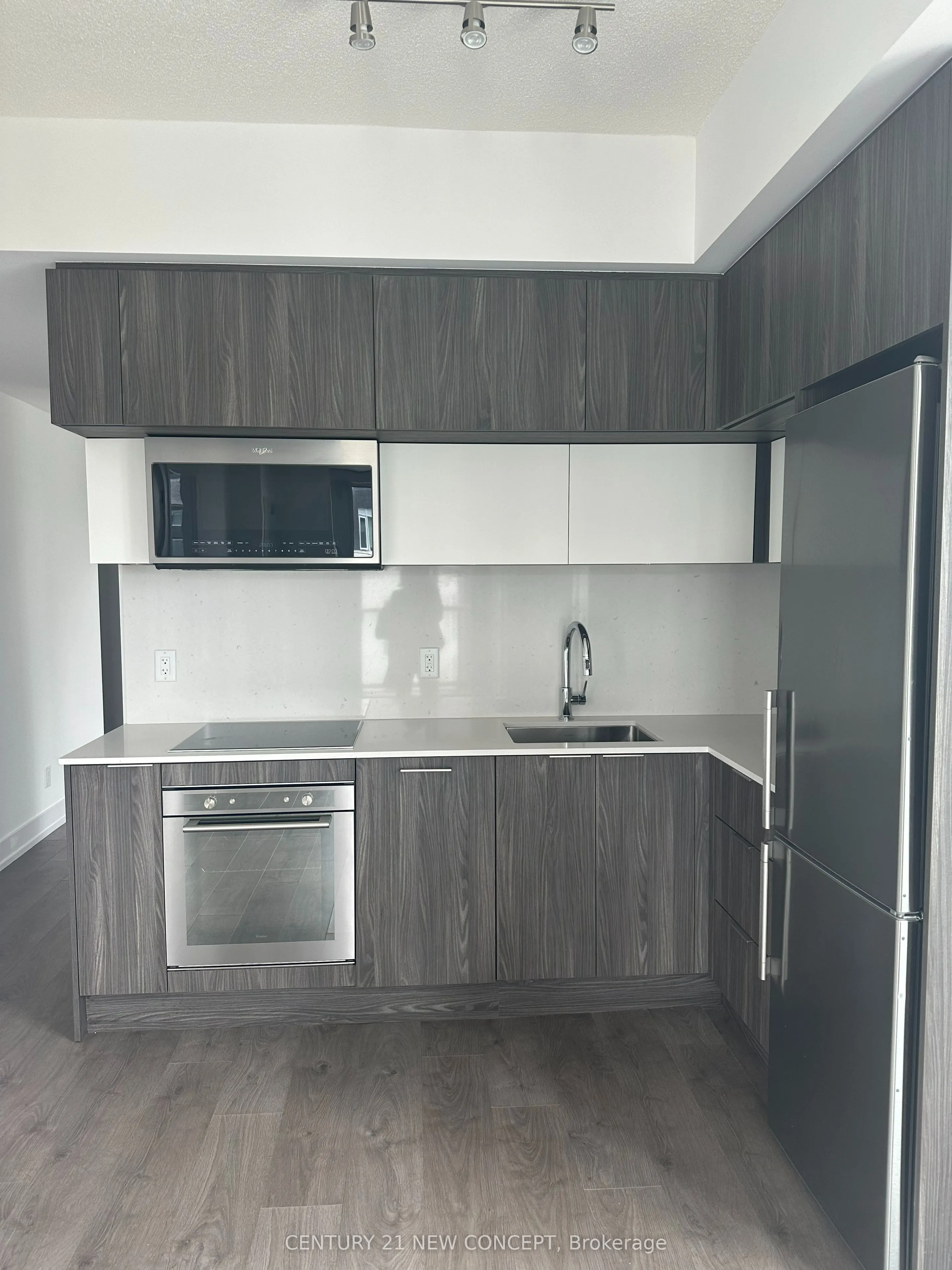 25 Adra Grado Way, #653