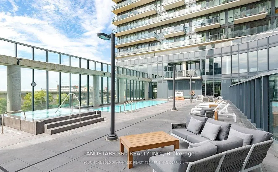 49 East Liberty Street, #2304