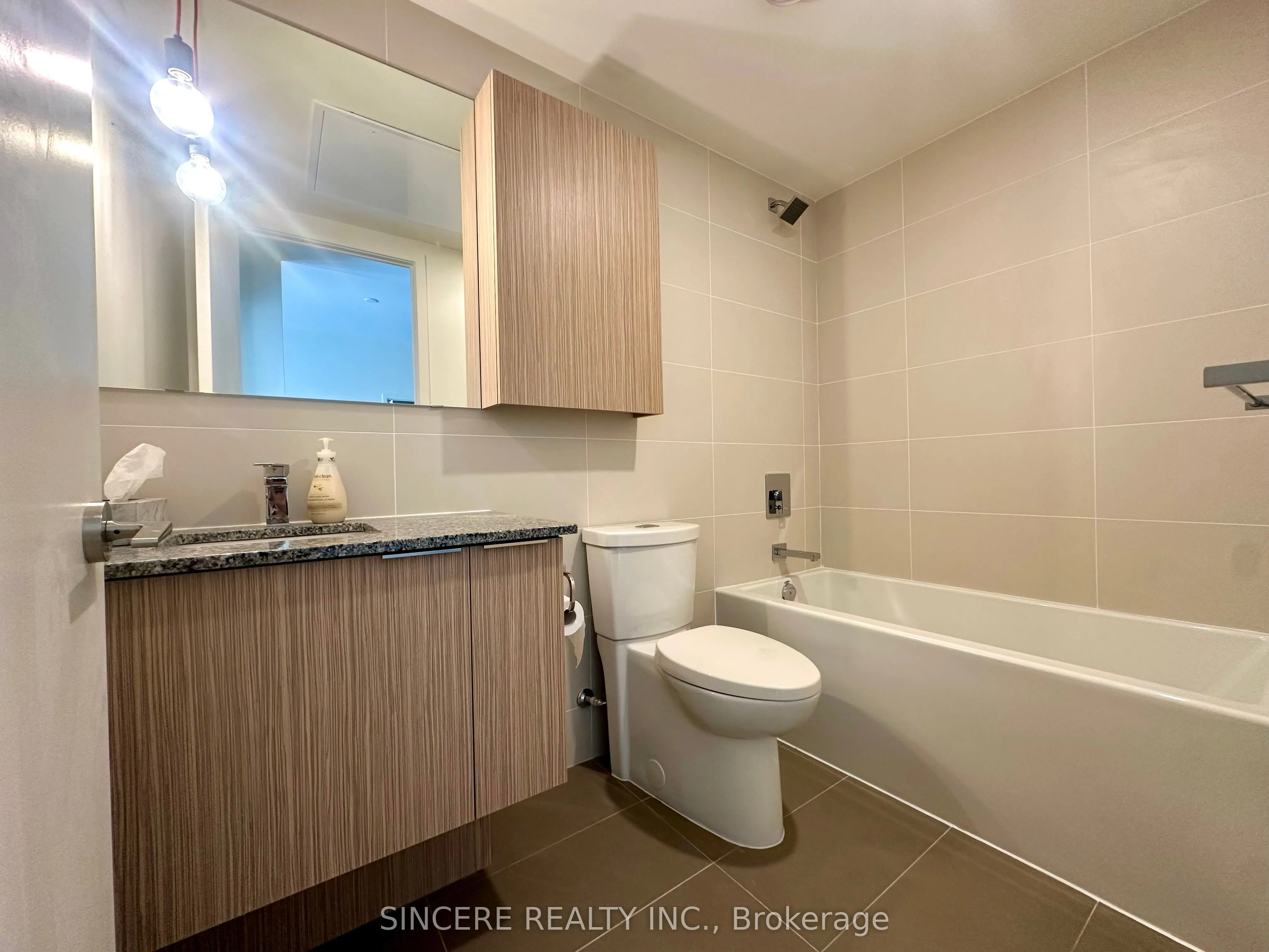 10 Deerlick Court, #1202