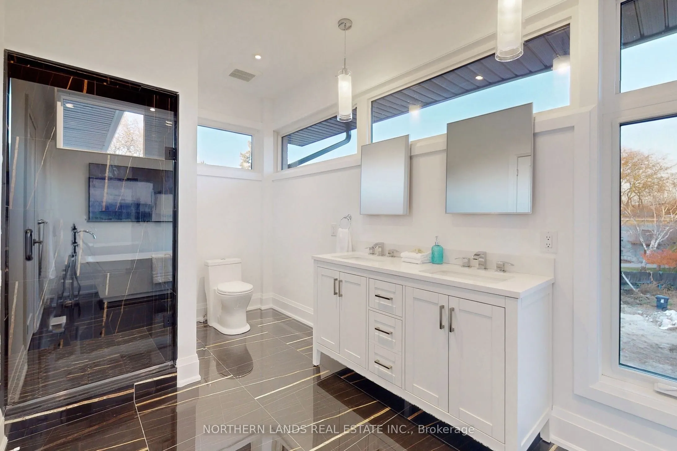 26 LEGATO Court