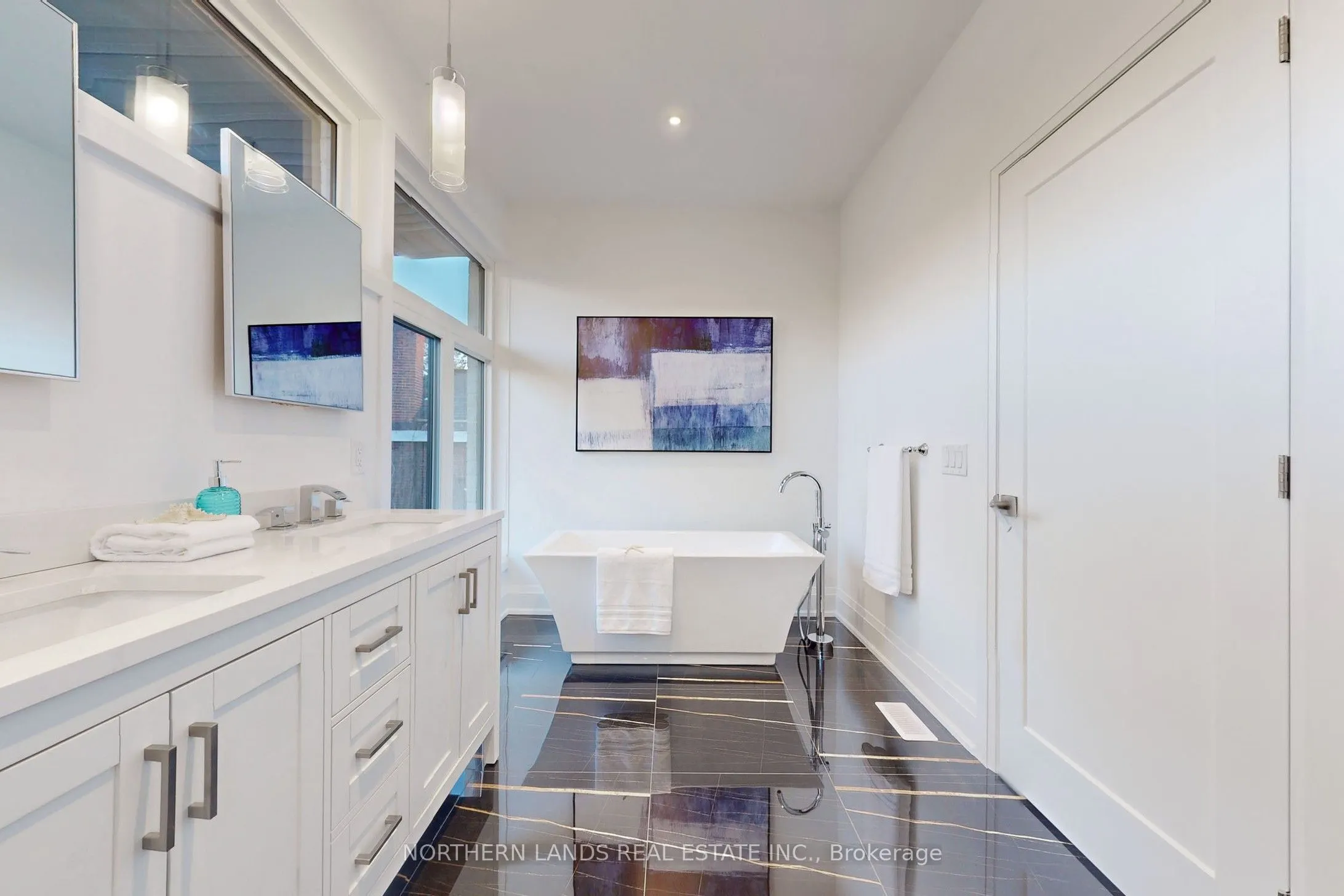 26 LEGATO Court
