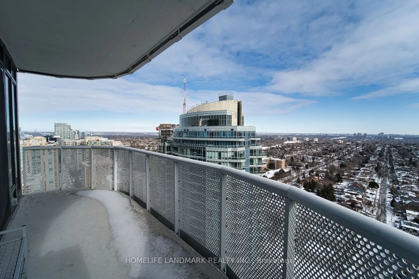 15 HOLMES Avenue, #2808