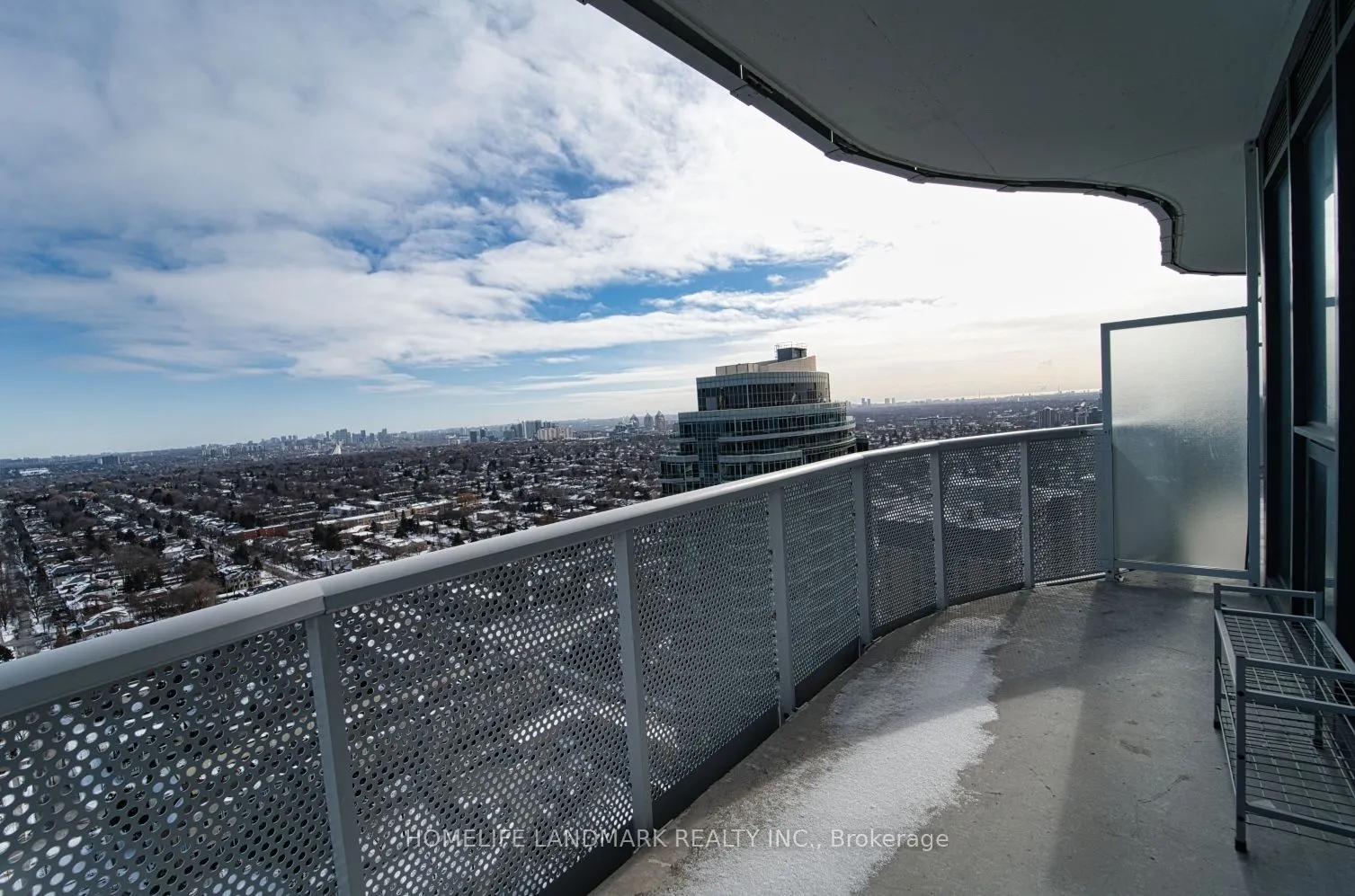 15 HOLMES Avenue, #2808