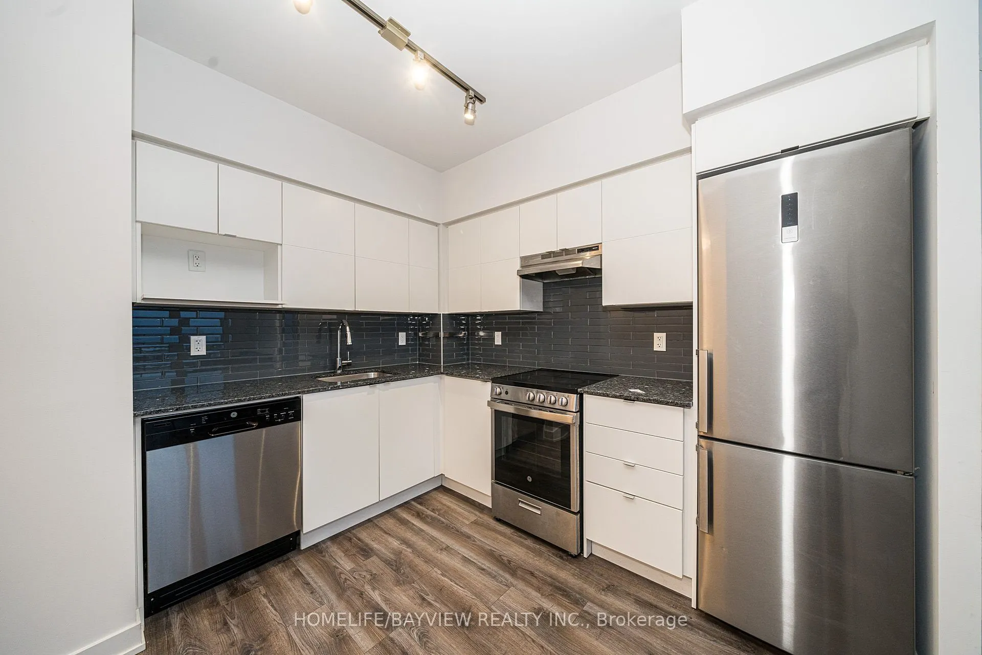 120 Varna Drive, #1503