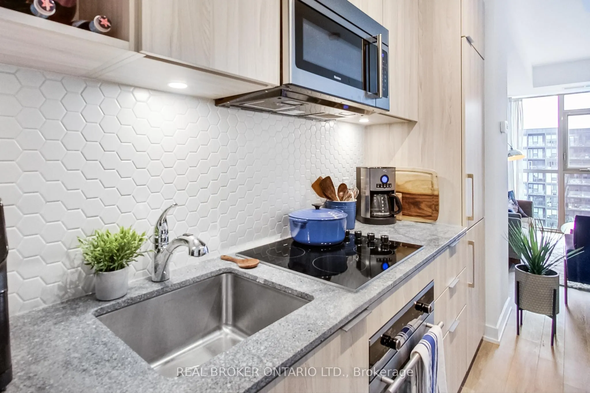 50 Ordnance Street #2904