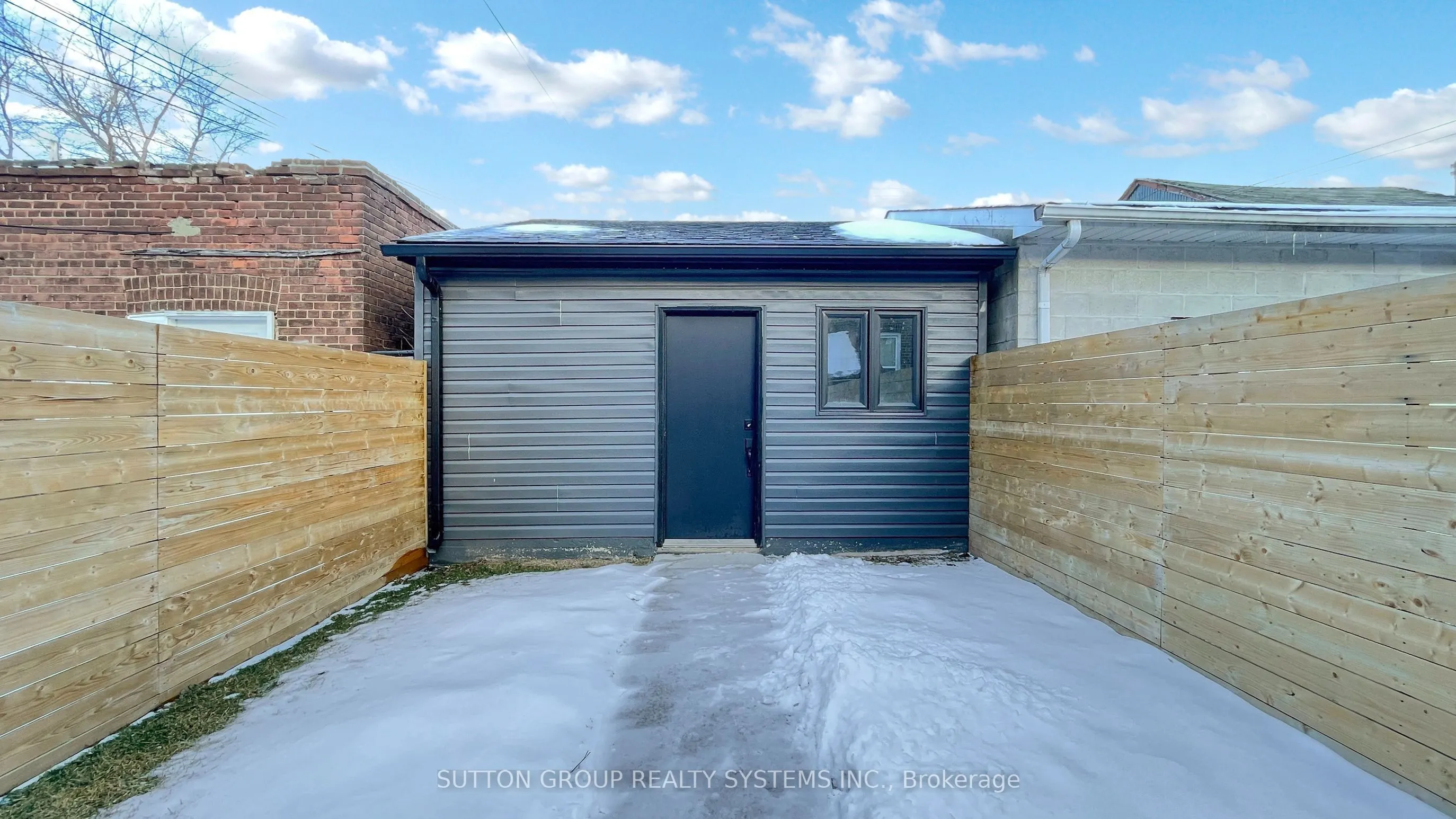 225 Christie Street