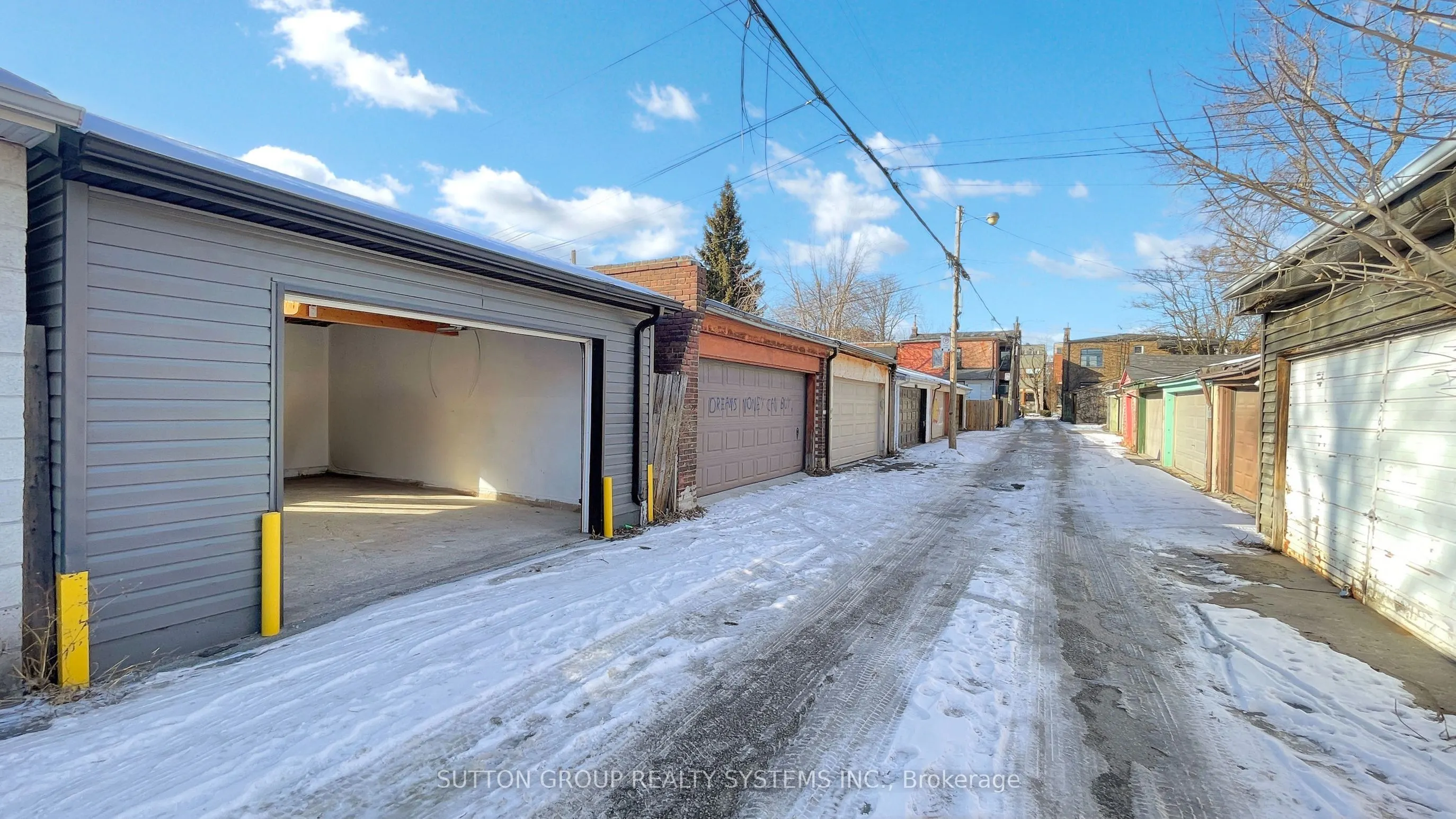 225 Christie Street