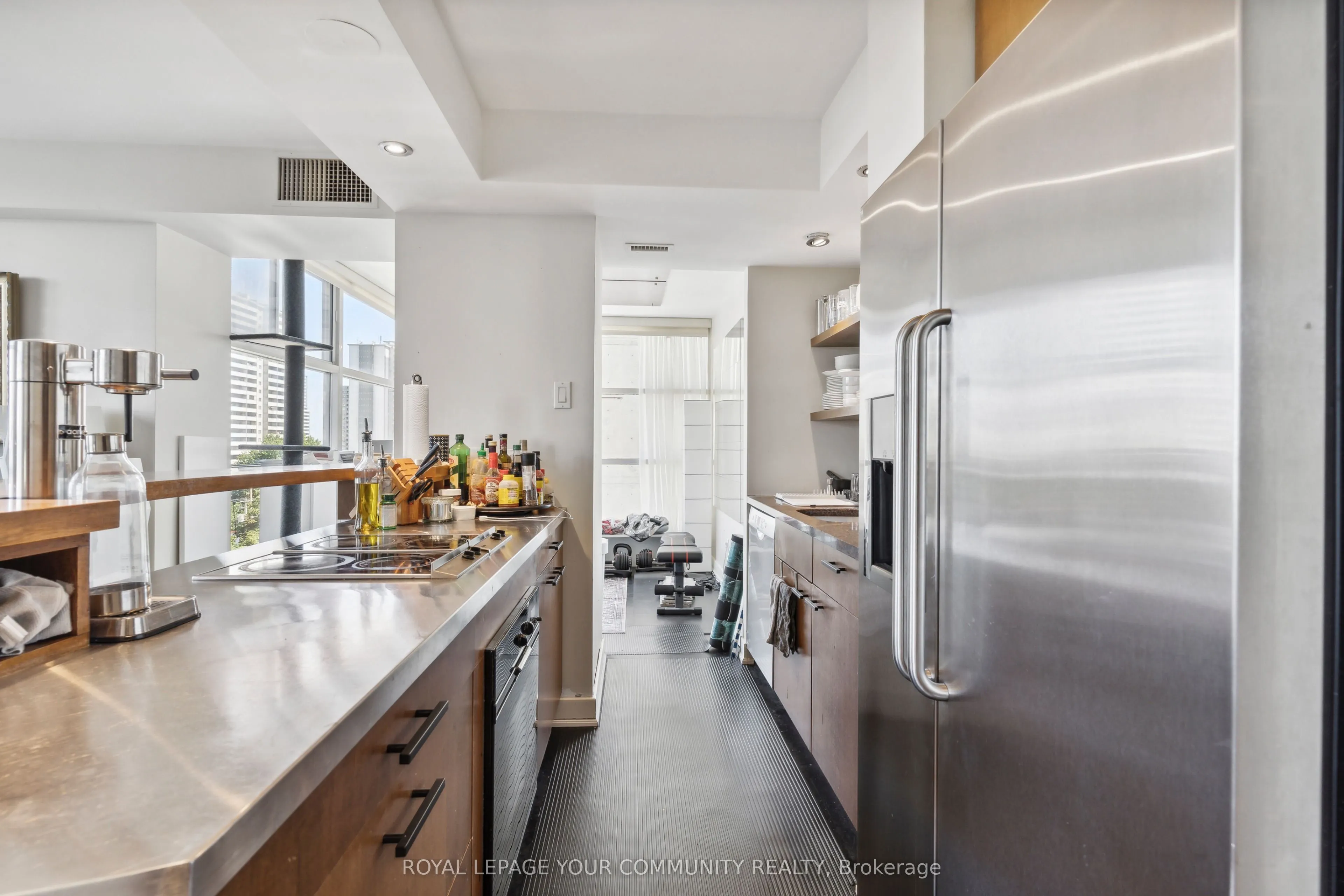 409 Bloor Street E, #602