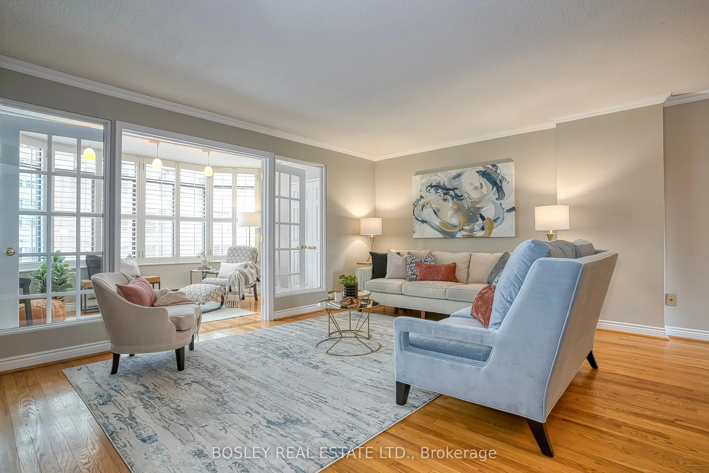 135 George Street S, #402