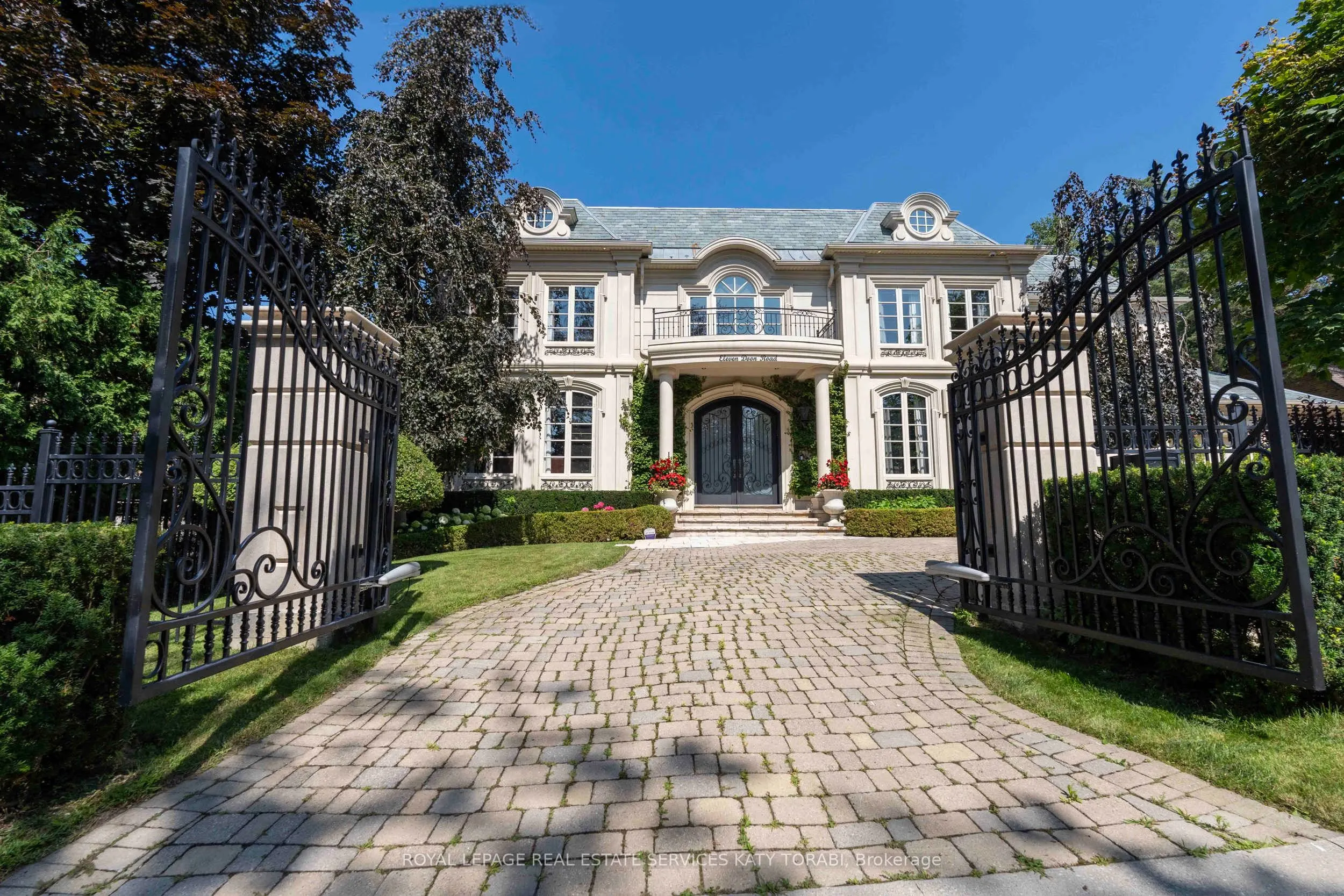 11 Doon Road