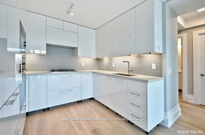 3 Southvale Drive, #208