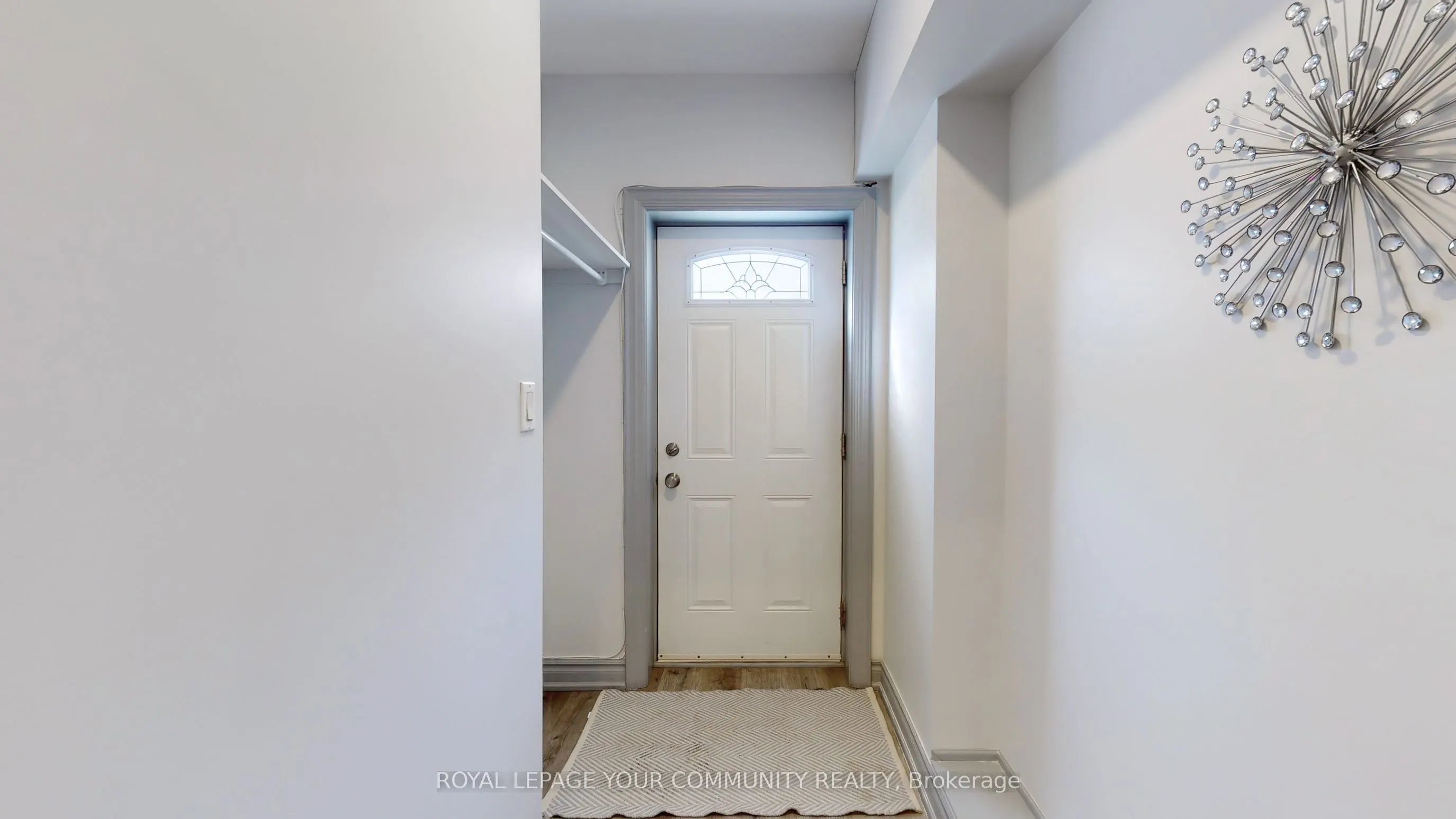 586 Parliament Street #C
