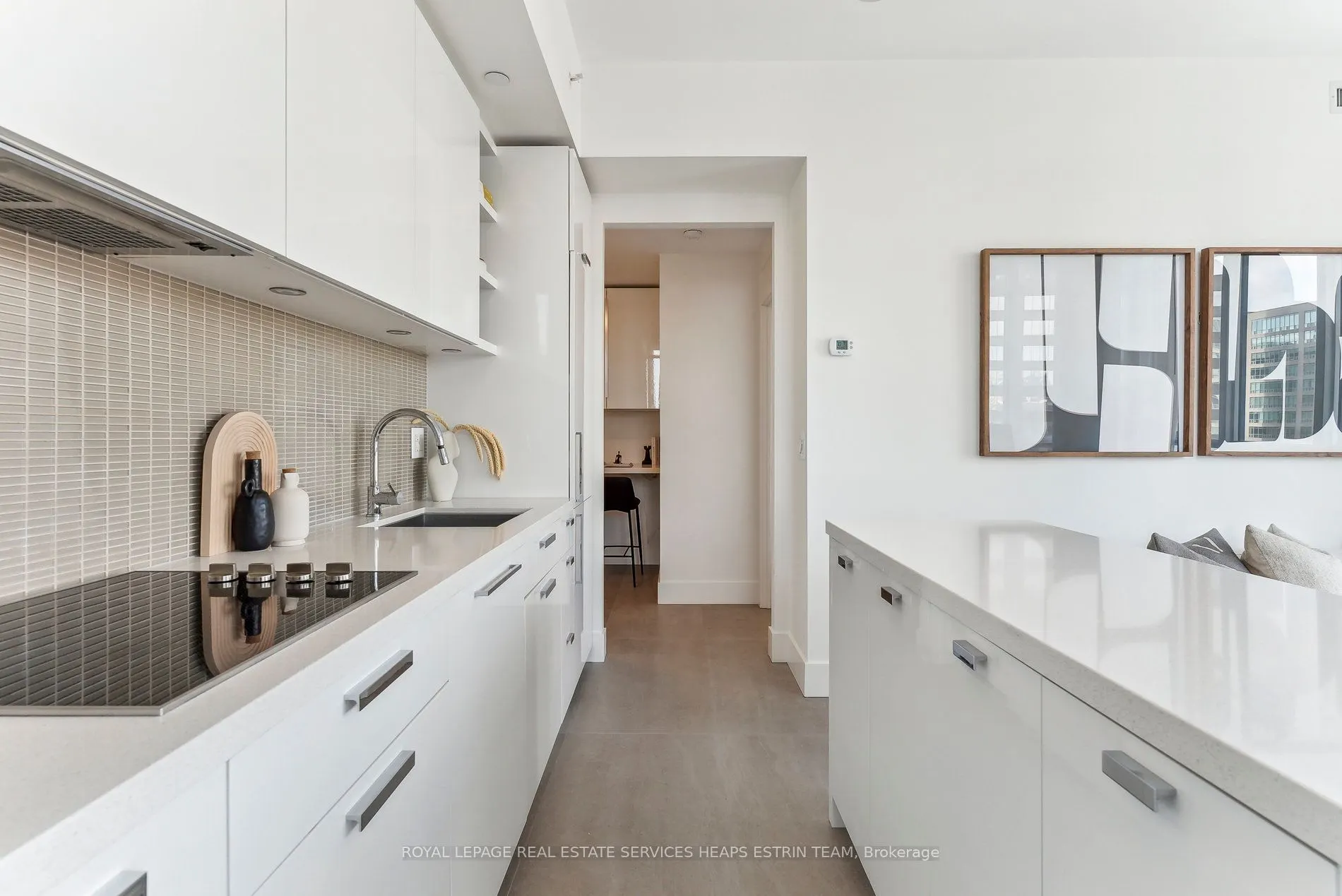 32 Davenport Road, #603