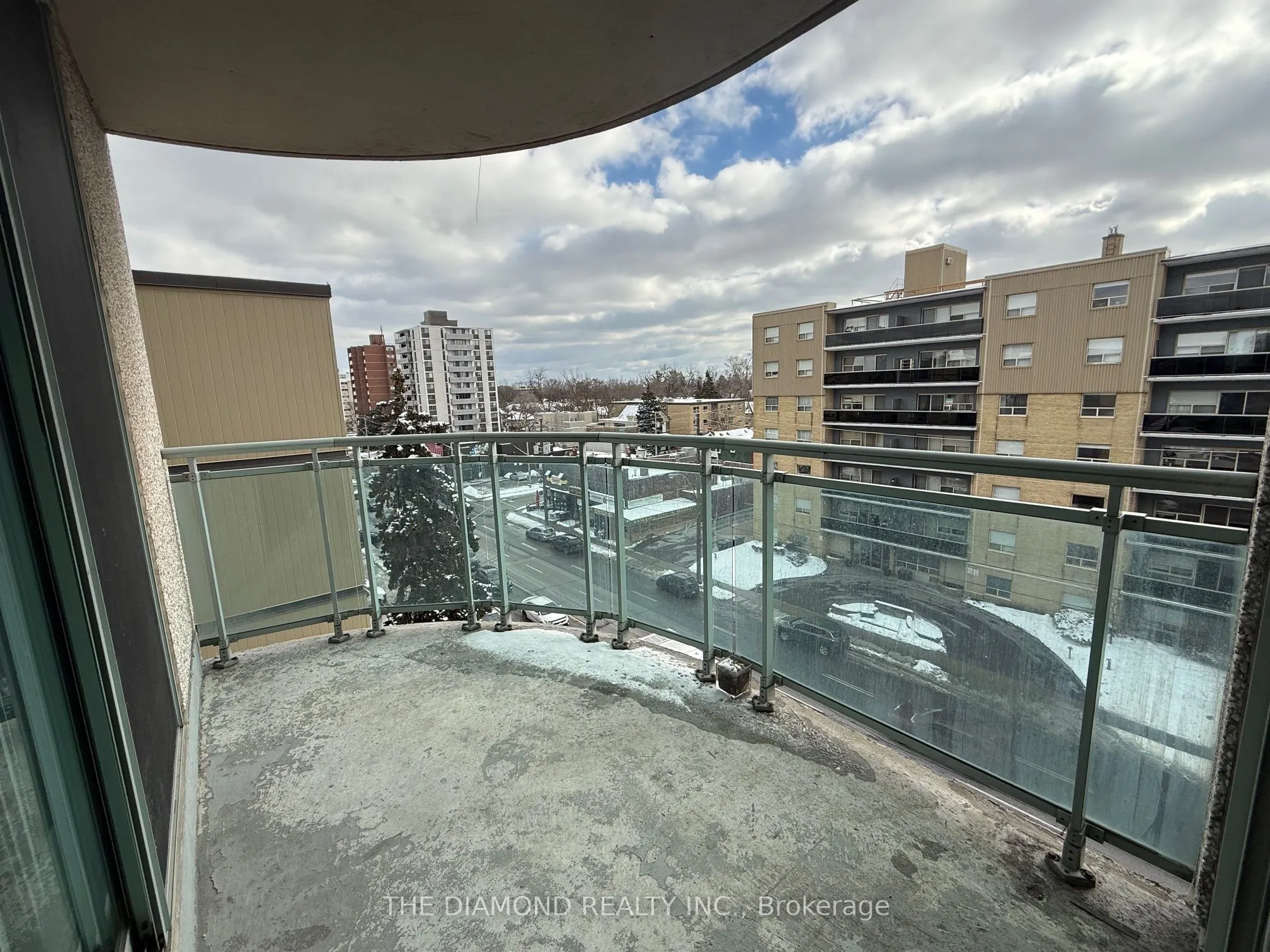 398 Eglinton Avenue E, #707