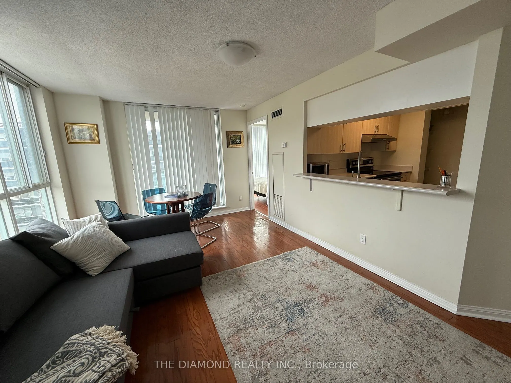 398 Eglinton Avenue E, #707